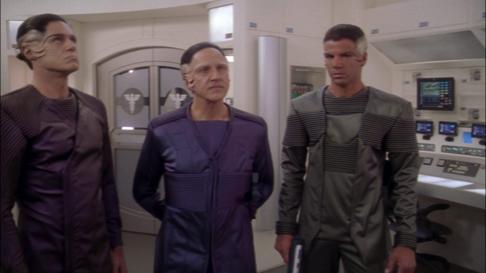 extant_StarTrek_ENT_1x23-FallenHero_3376.jpg