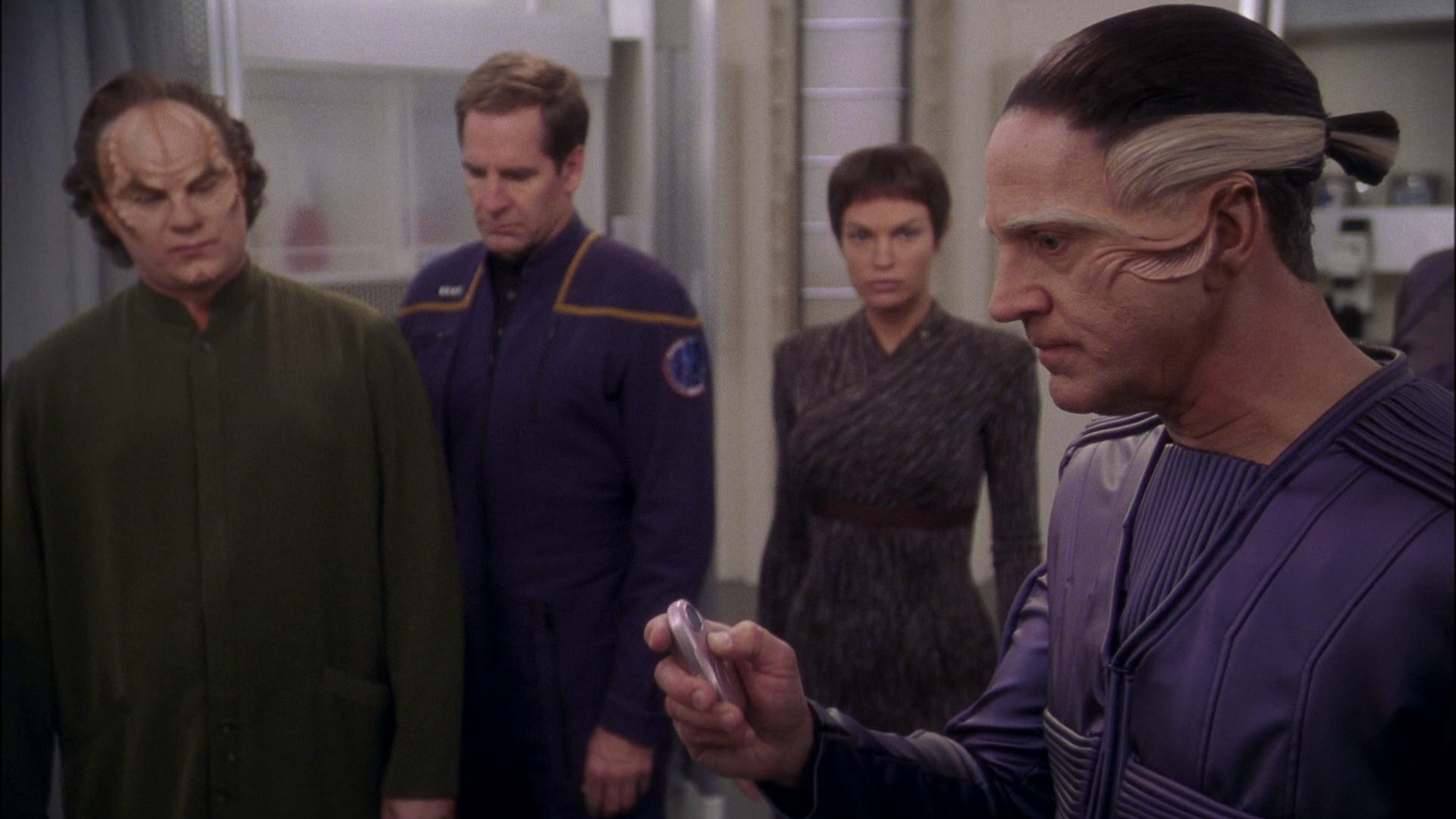 extant_StarTrek_ENT_1x23-FallenHero_3396.jpg