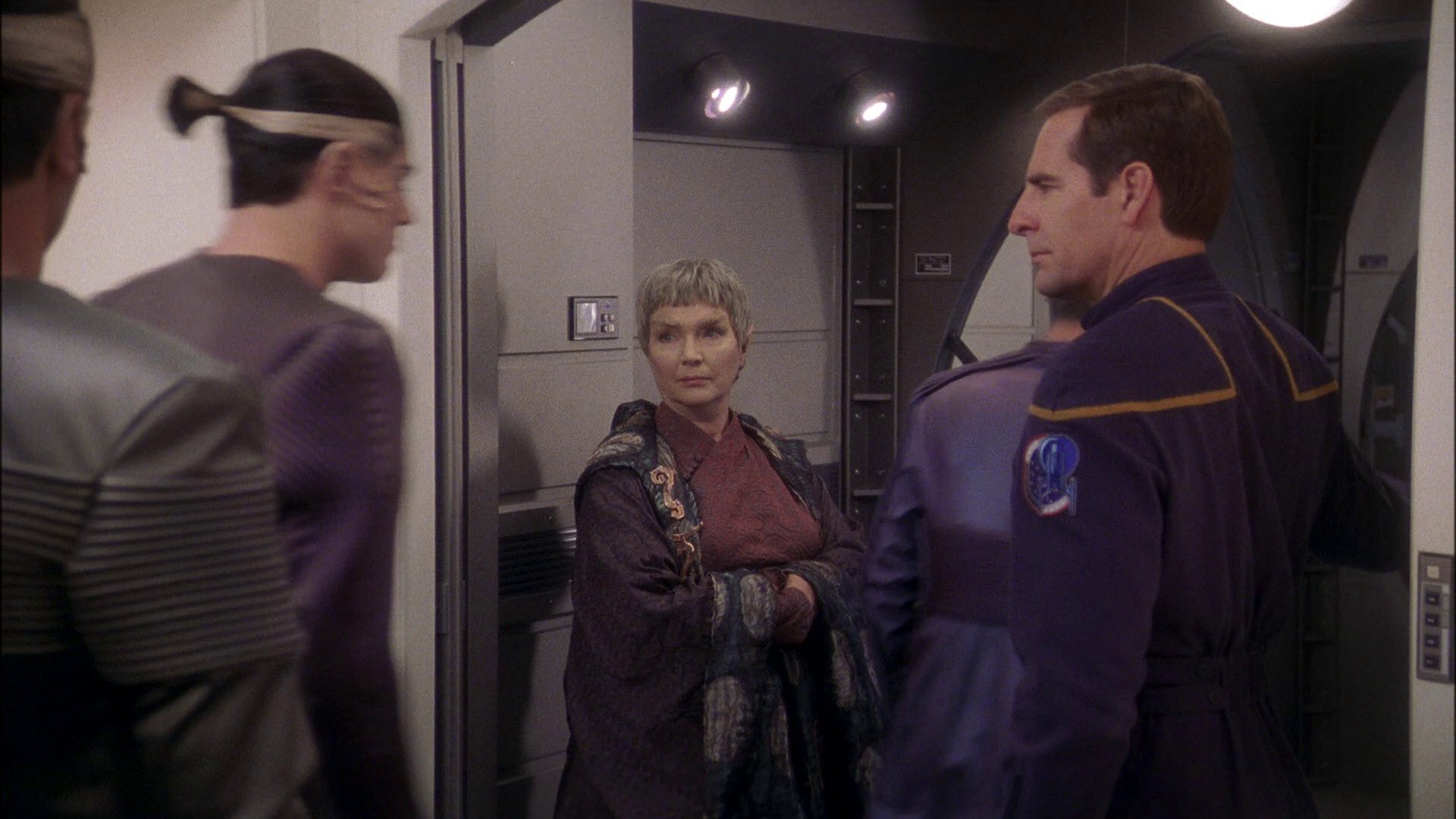 extant_StarTrek_ENT_1x23-FallenHero_3523.jpg