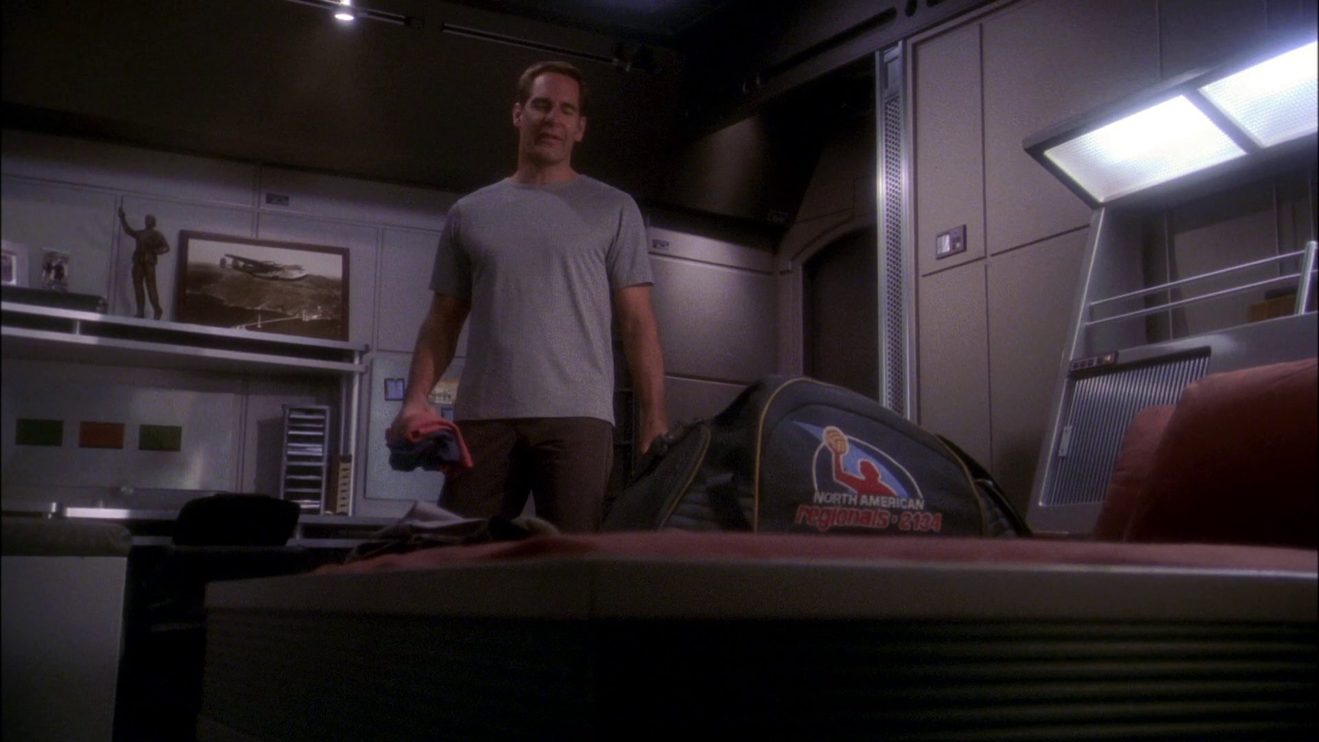 extant_StarTrek_ENT_1x24-DesertCrossing_0027.jpg