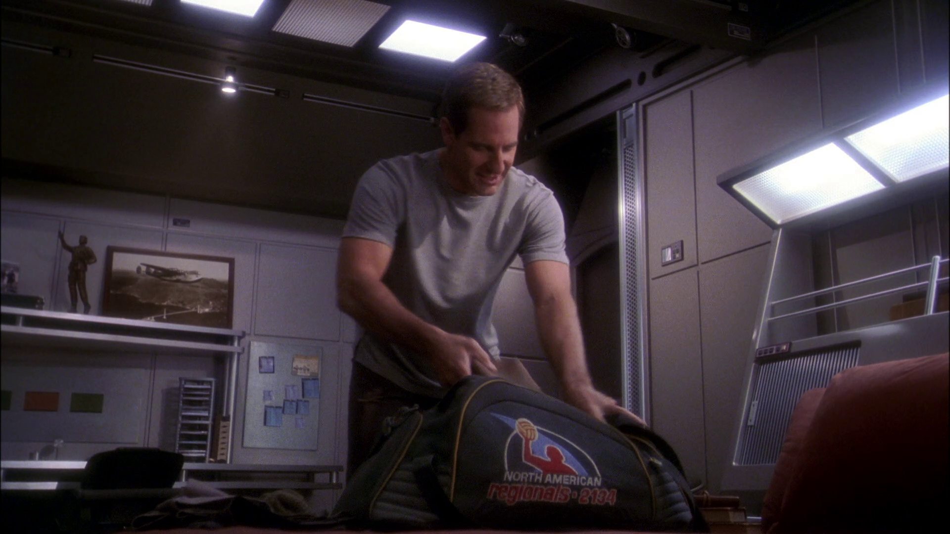 extant_StarTrek_ENT_1x24-DesertCrossing_0033.jpg
