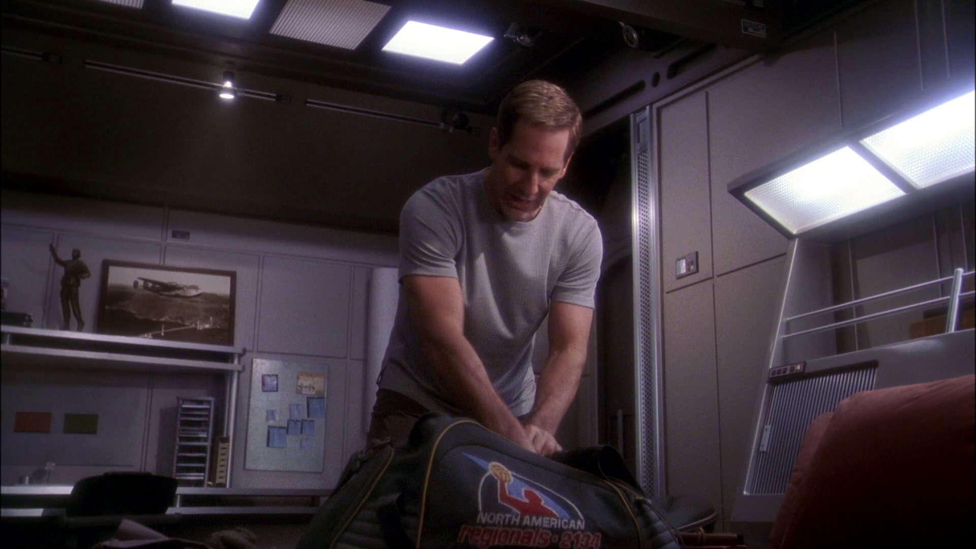 extant_StarTrek_ENT_1x24-DesertCrossing_0036.jpg