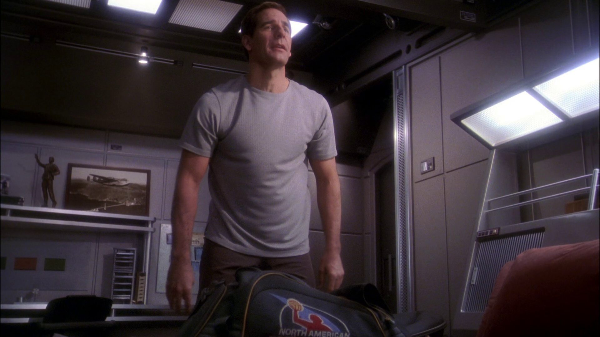 extant_StarTrek_ENT_1x24-DesertCrossing_0038.jpg