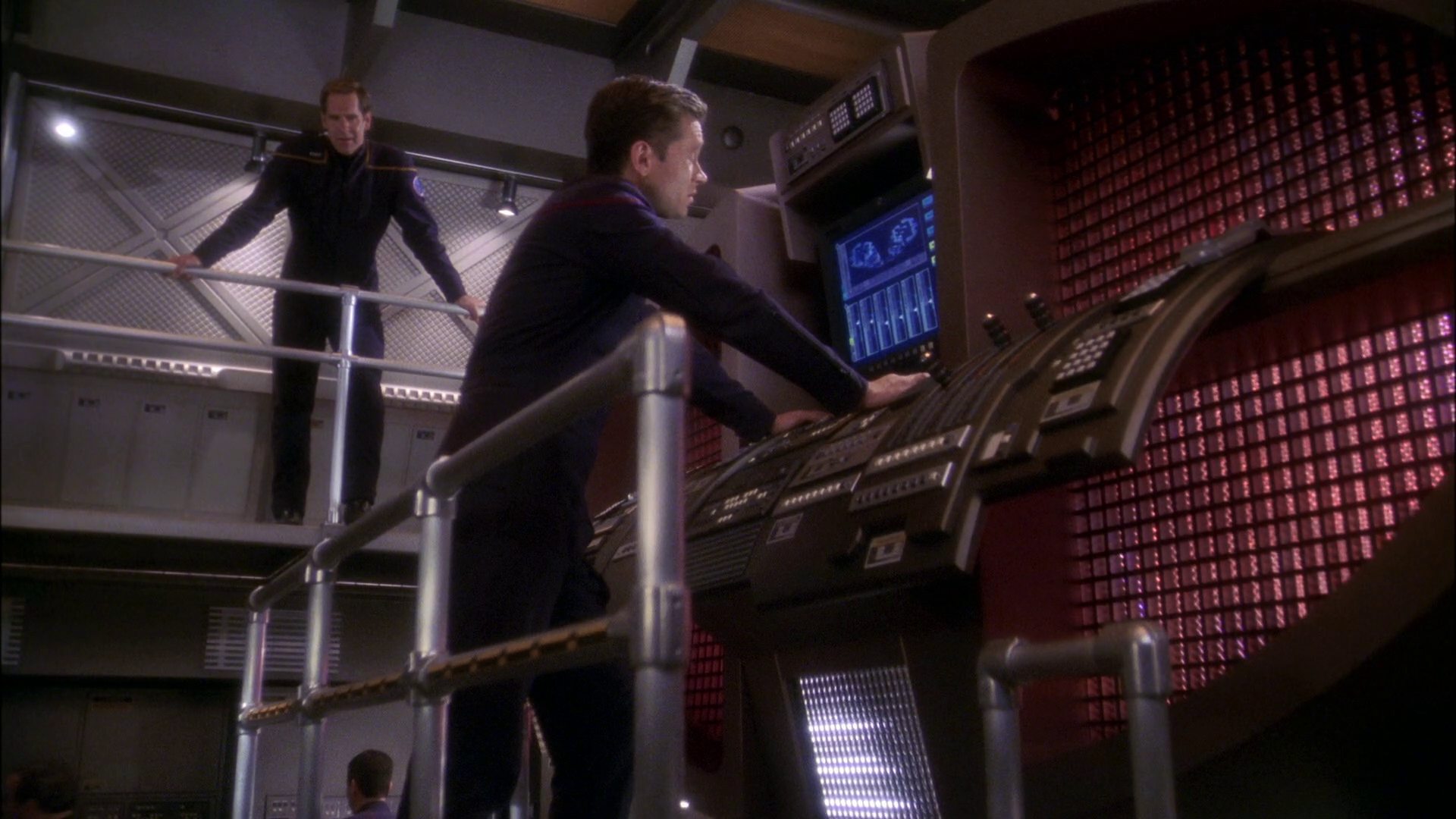 extant_StarTrek_ENT_1x24-DesertCrossing_0346.jpg