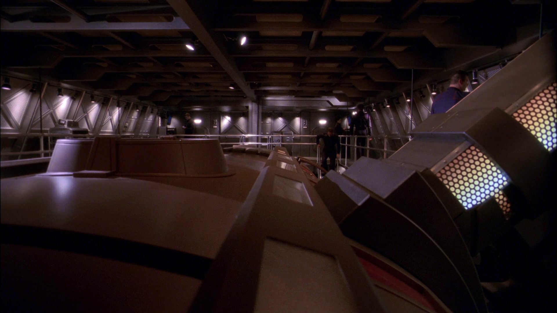 extant_StarTrek_ENT_1x24-DesertCrossing_0414.jpg