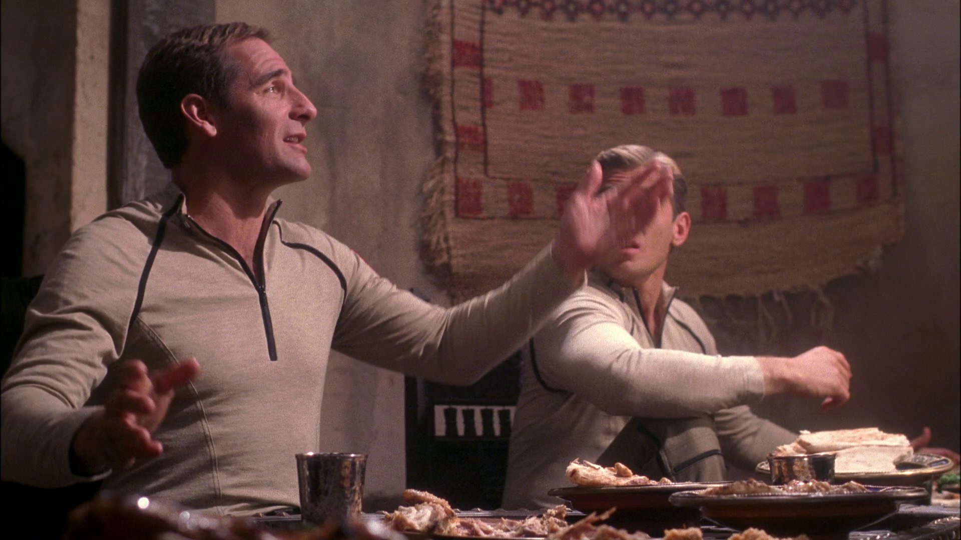 extant_StarTrek_ENT_1x24-DesertCrossing_0740.jpg