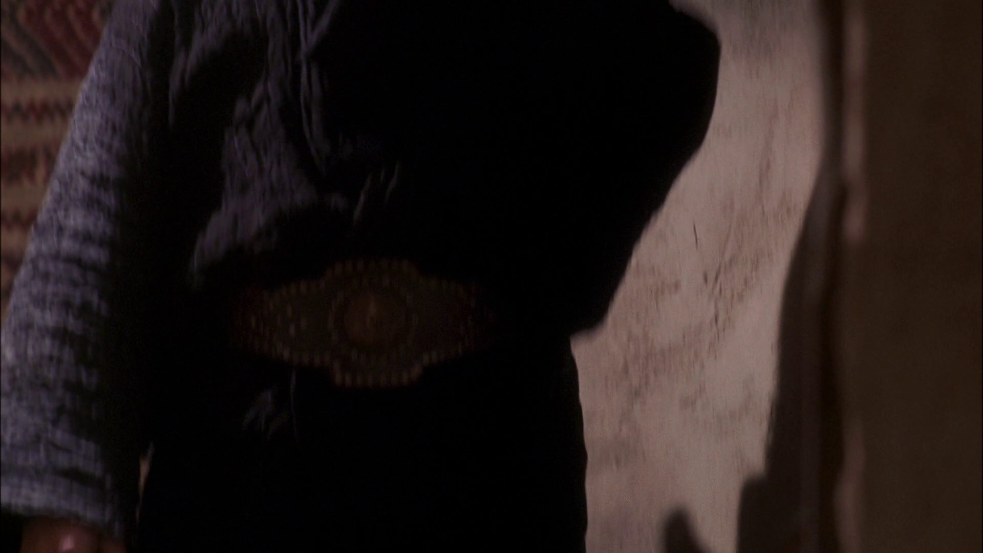 extant_StarTrek_ENT_1x24-DesertCrossing_0752.jpg