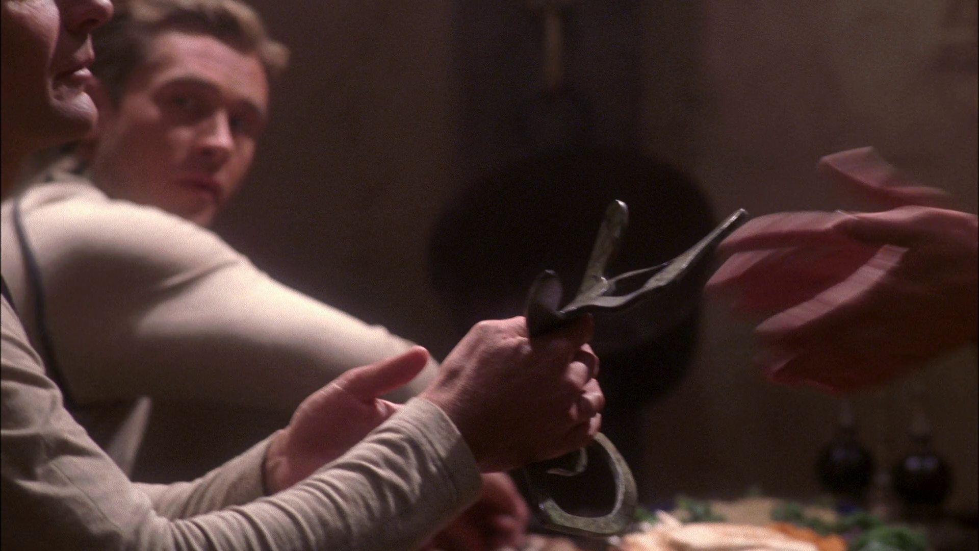 extant_StarTrek_ENT_1x24-DesertCrossing_0763.jpg