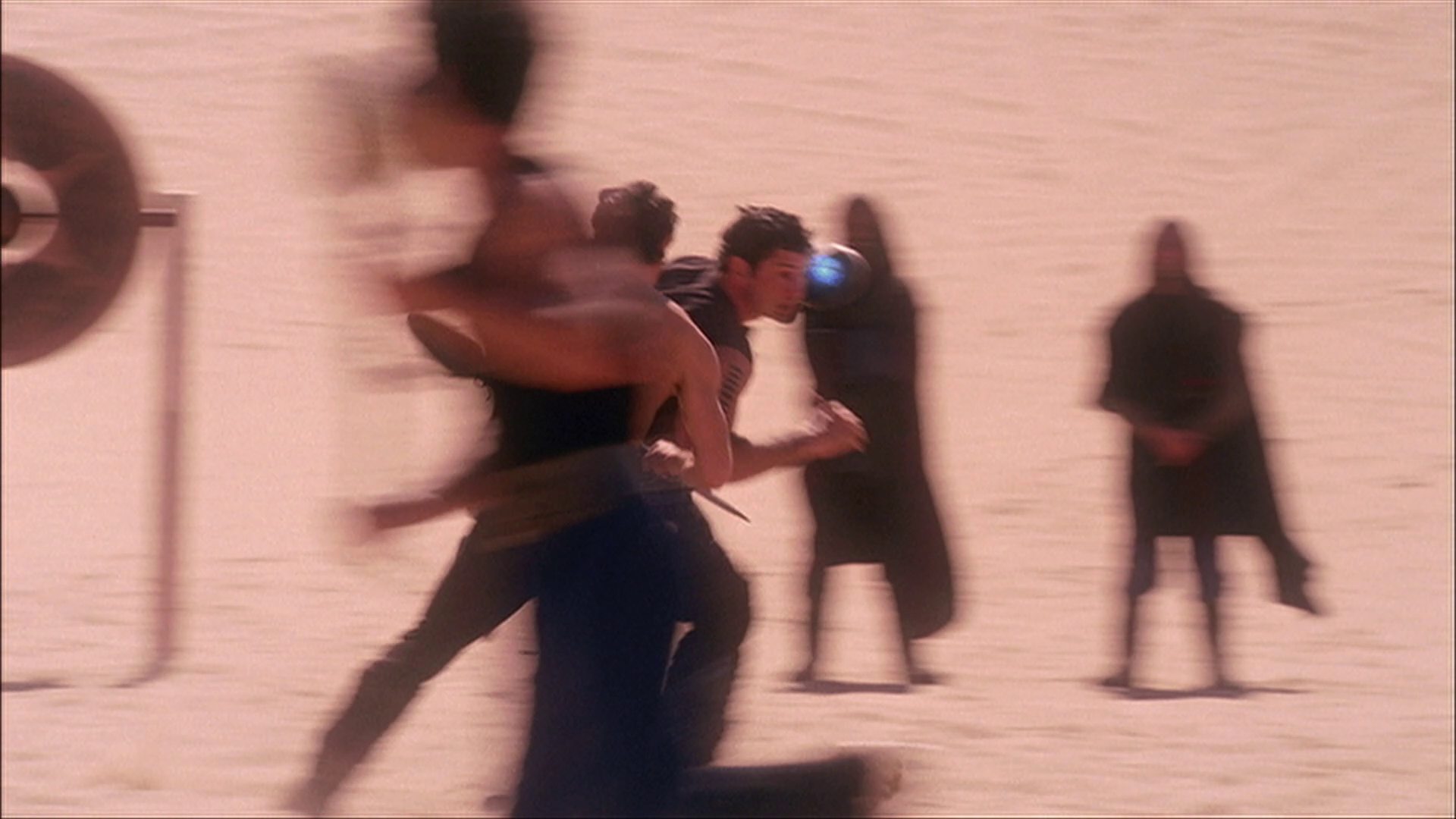 extant_StarTrek_ENT_1x24-DesertCrossing_0822.jpg