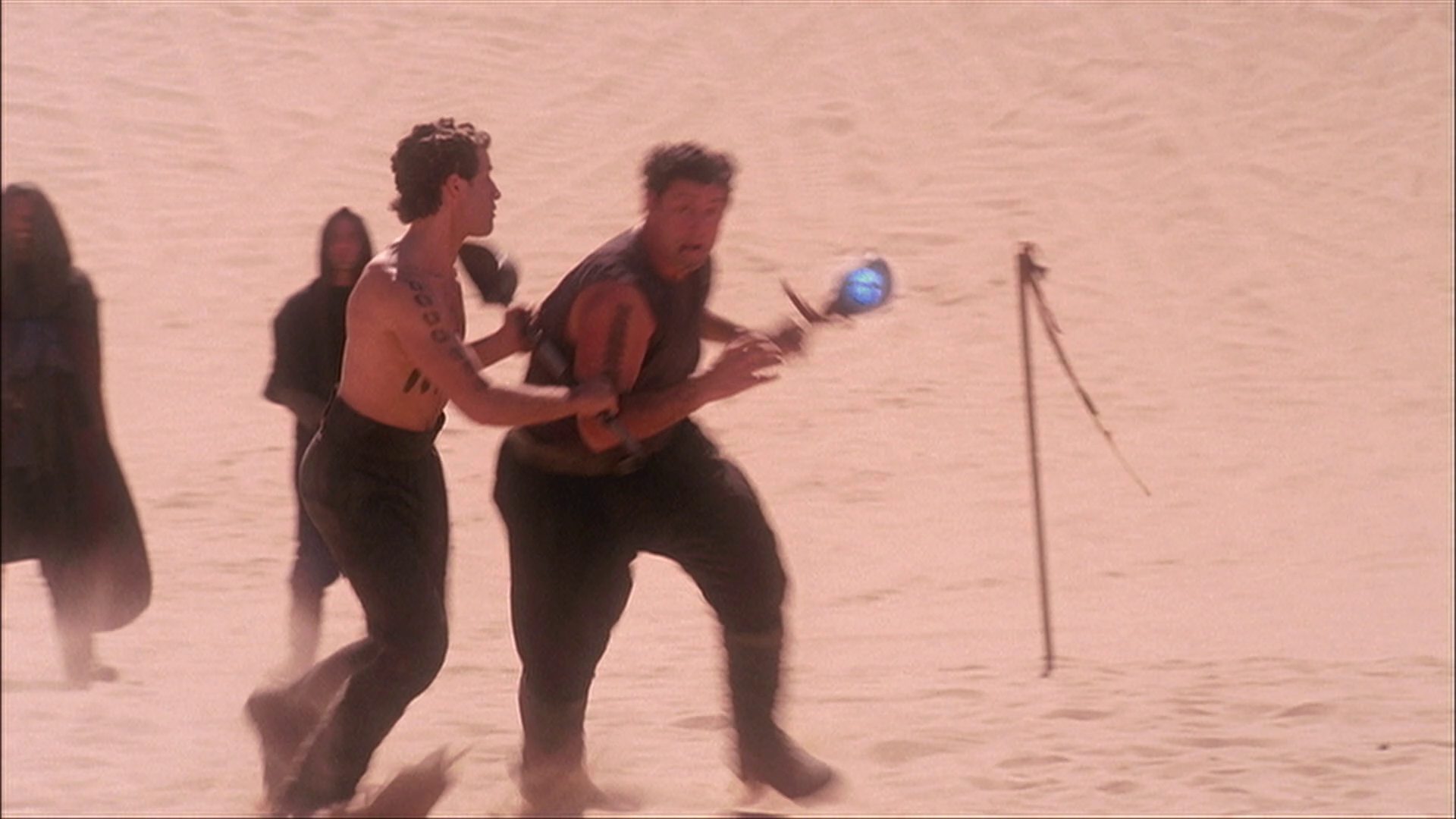 extant_StarTrek_ENT_1x24-DesertCrossing_0823.jpg