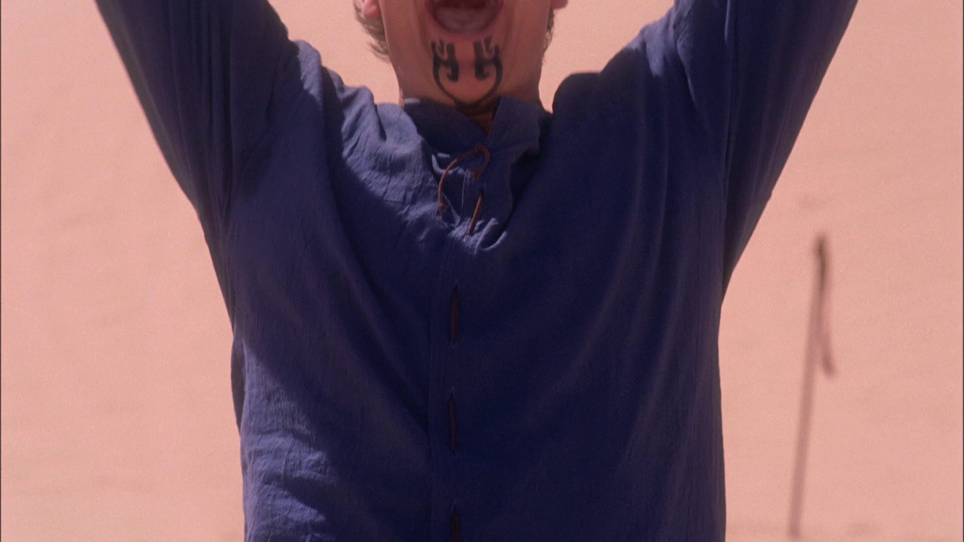 extant_StarTrek_ENT_1x24-DesertCrossing_0840.jpg