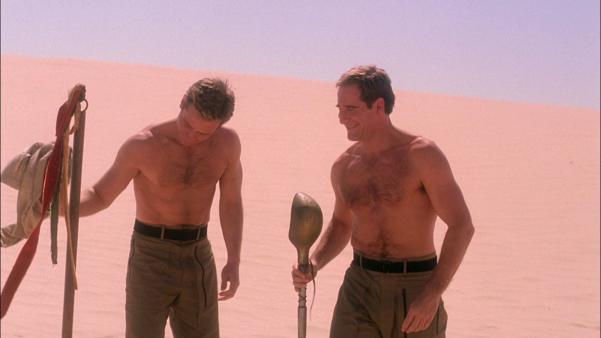 extant_StarTrek_ENT_1x24-DesertCrossing_0880.jpg