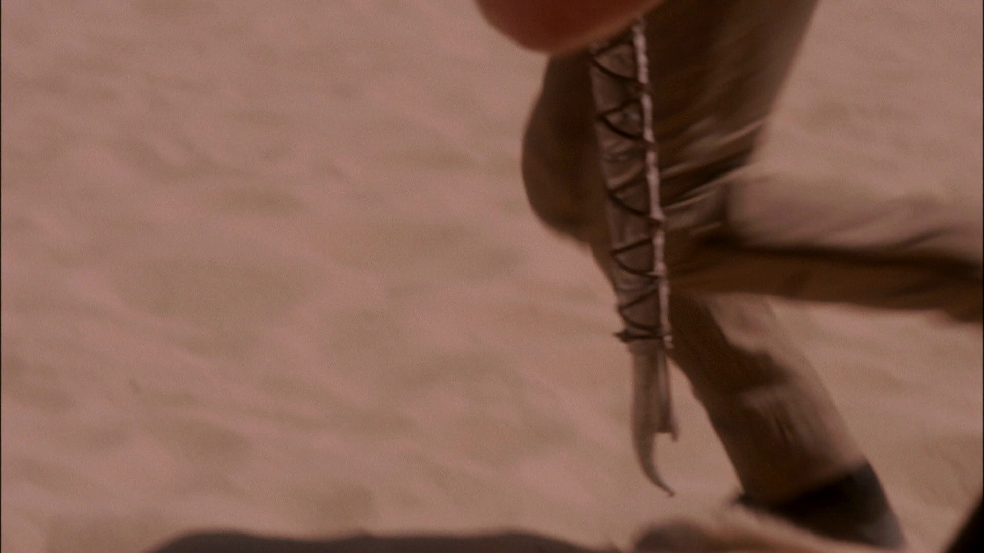 extant_StarTrek_ENT_1x24-DesertCrossing_0960.jpg