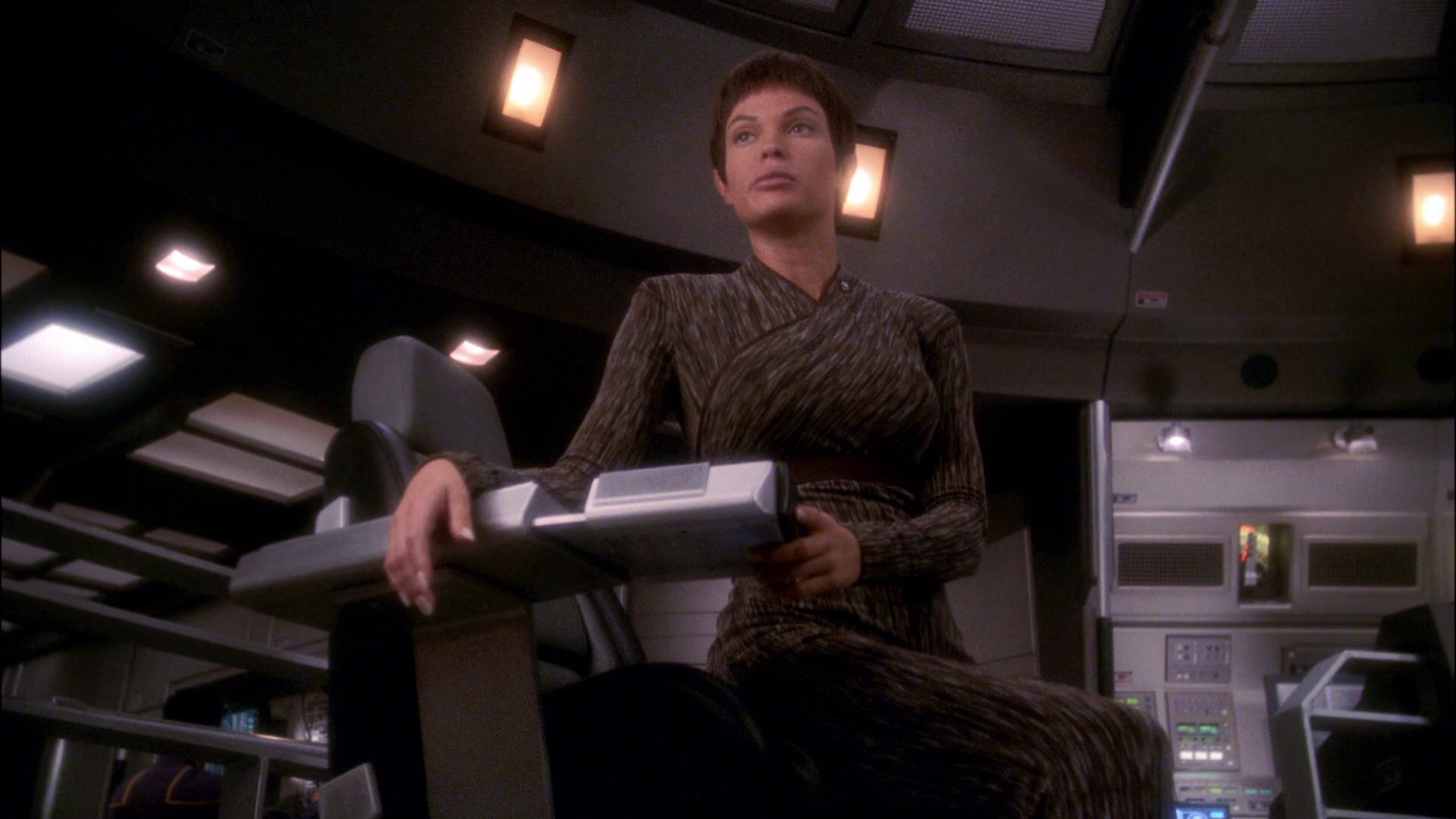 extant_StarTrek_ENT_1x24-DesertCrossing_1089.jpg