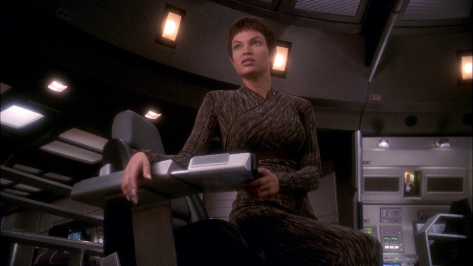 extant_StarTrek_ENT_1x24-DesertCrossing_1090.jpg