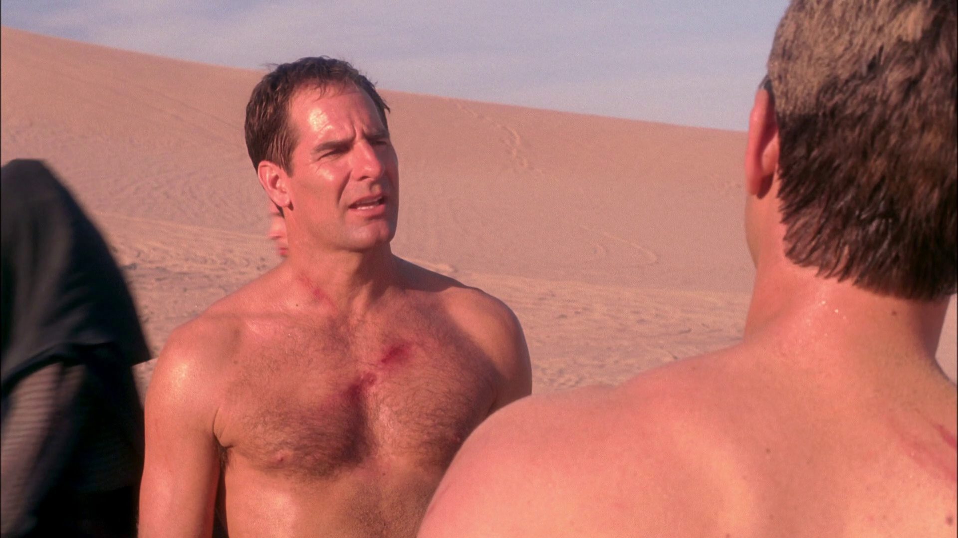 extant_StarTrek_ENT_1x24-DesertCrossing_1153.jpg