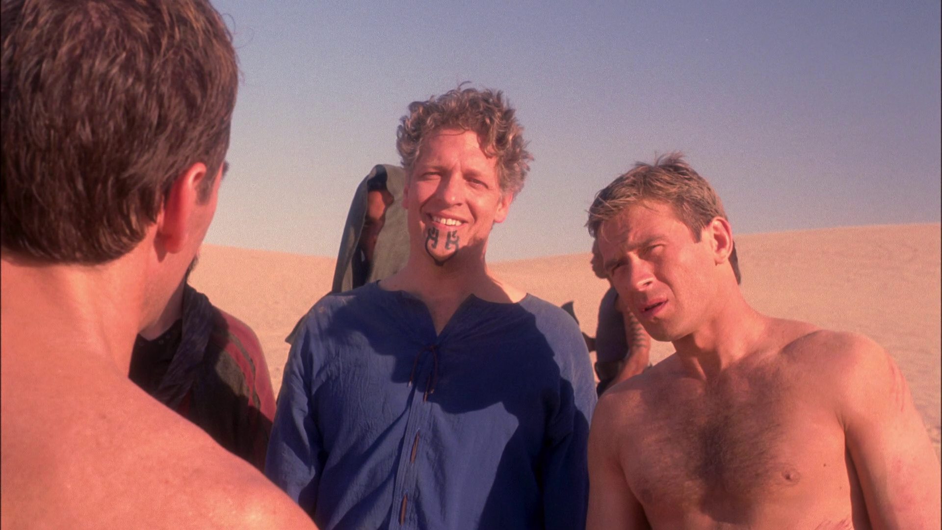 extant_StarTrek_ENT_1x24-DesertCrossing_1156.jpg