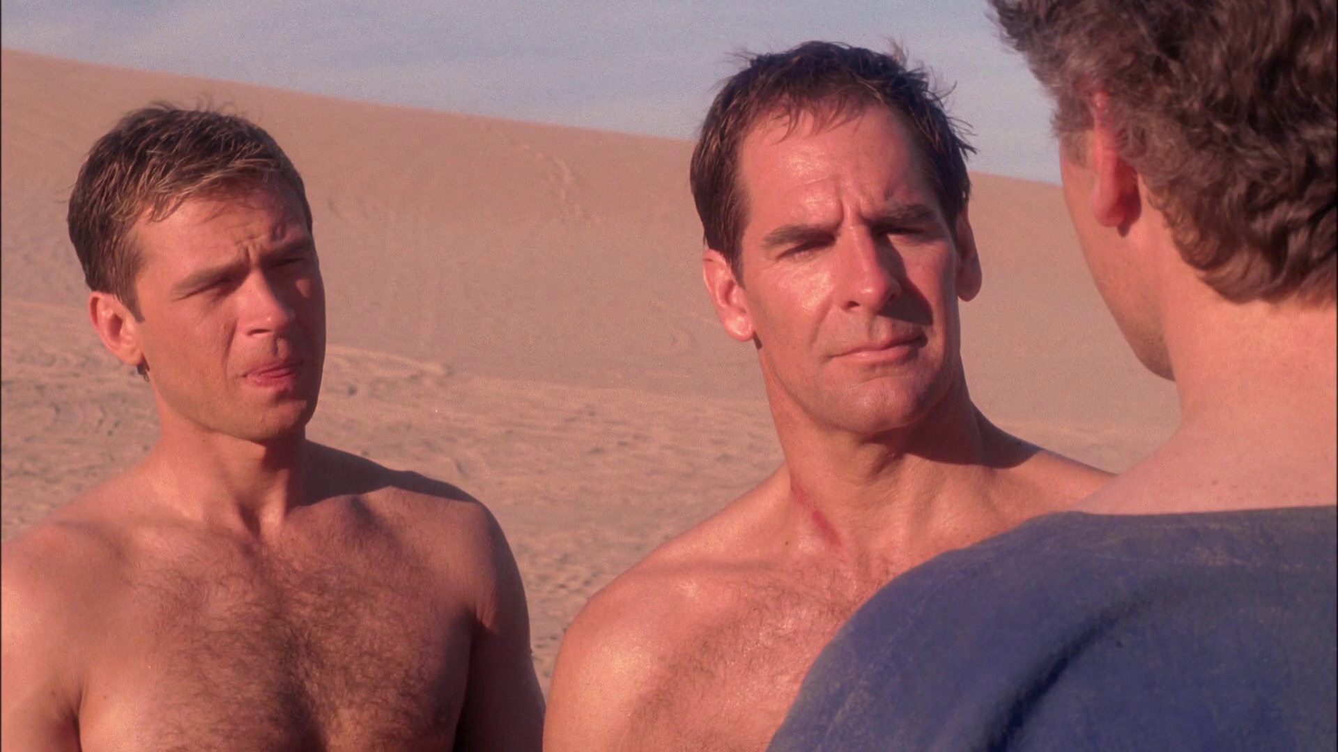 extant_StarTrek_ENT_1x24-DesertCrossing_1246.jpg
