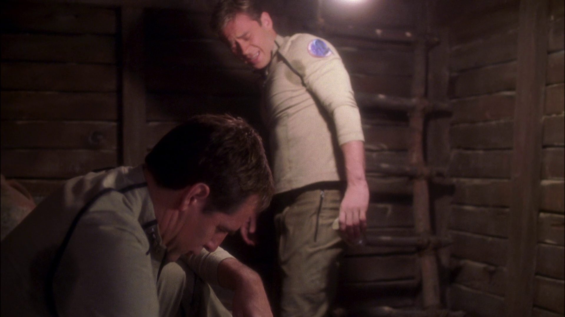 extant_StarTrek_ENT_1x24-DesertCrossing_1632.jpg