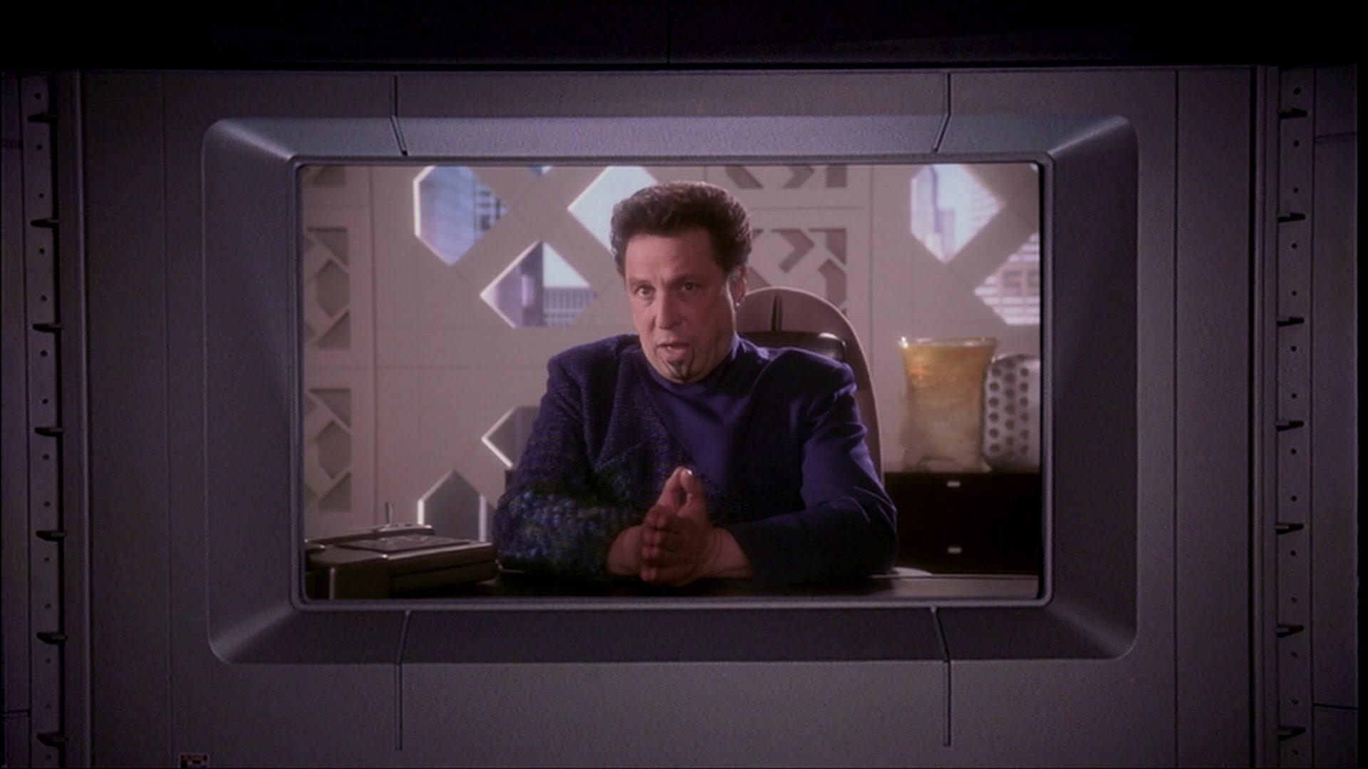 extant_StarTrek_ENT_1x24-DesertCrossing_1901.jpg