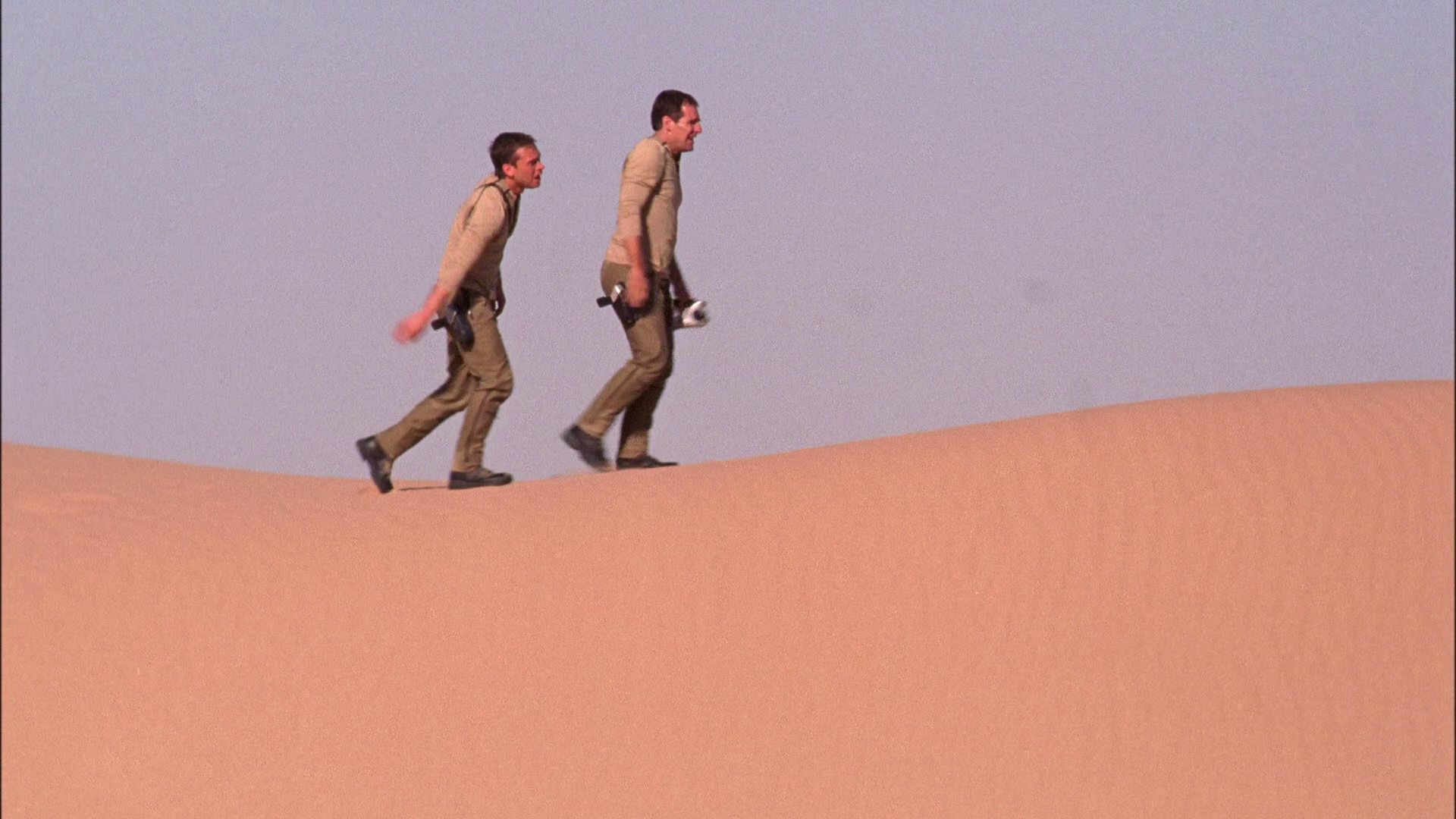 extant_StarTrek_ENT_1x24-DesertCrossing_1998.jpg