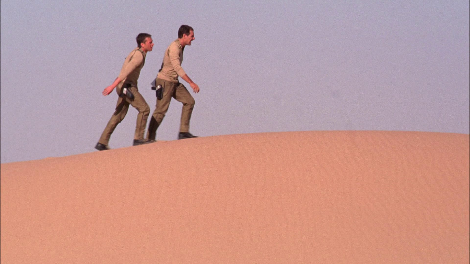 extant_StarTrek_ENT_1x24-DesertCrossing_2001.jpg
