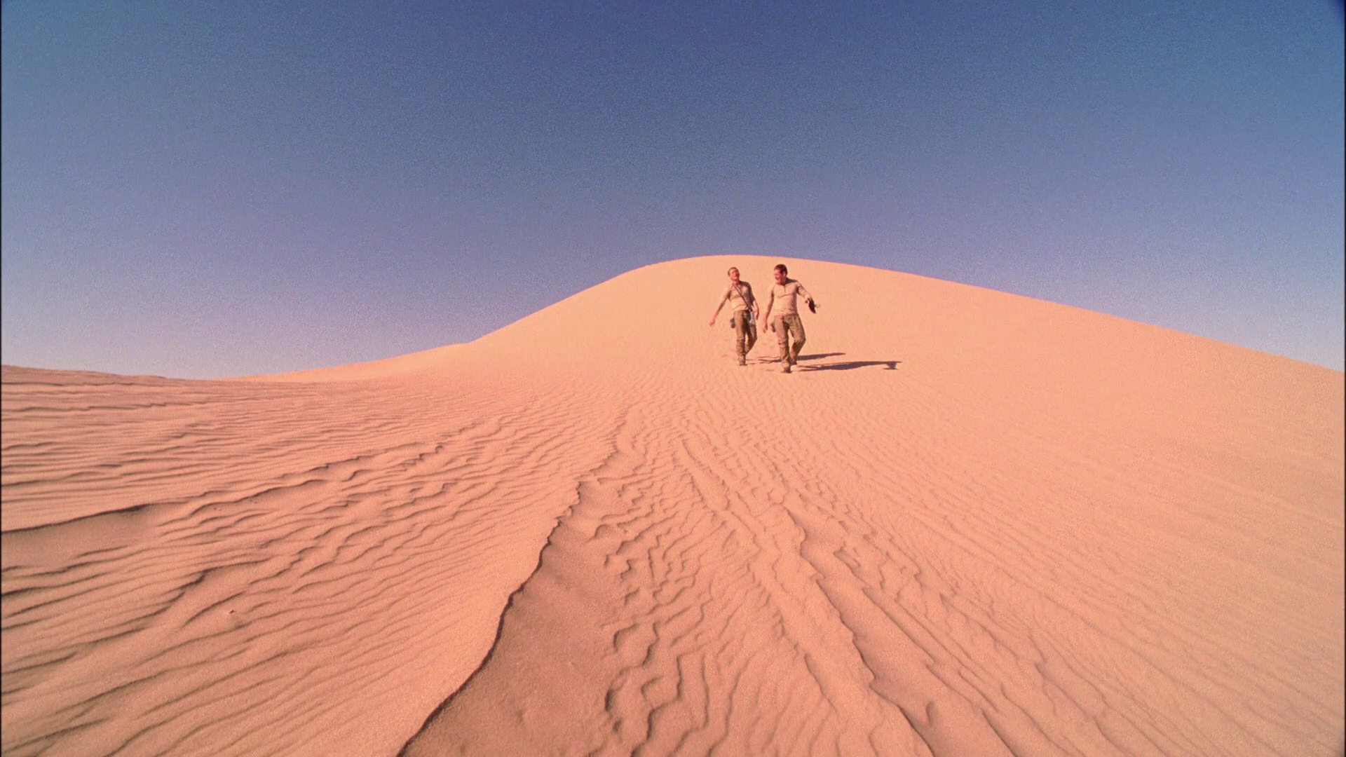 extant_StarTrek_ENT_1x24-DesertCrossing_2071.jpg