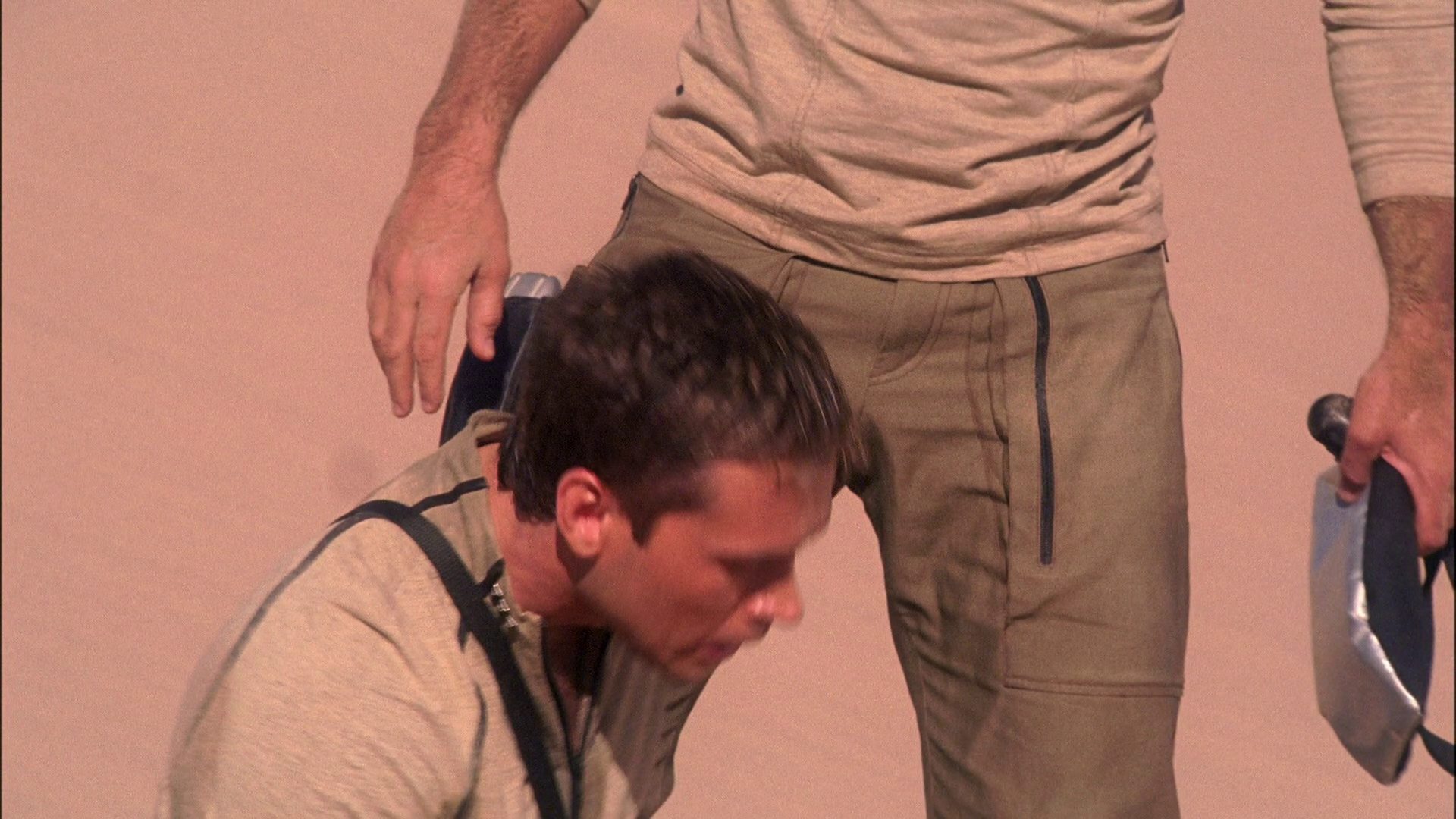 extant_StarTrek_ENT_1x24-DesertCrossing_2084.jpg
