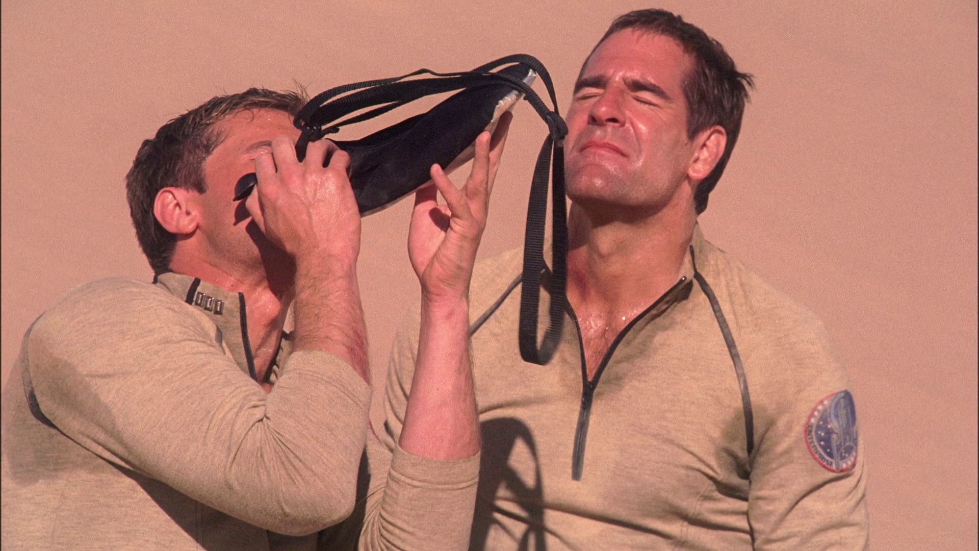 extant_StarTrek_ENT_1x24-DesertCrossing_2110.jpg