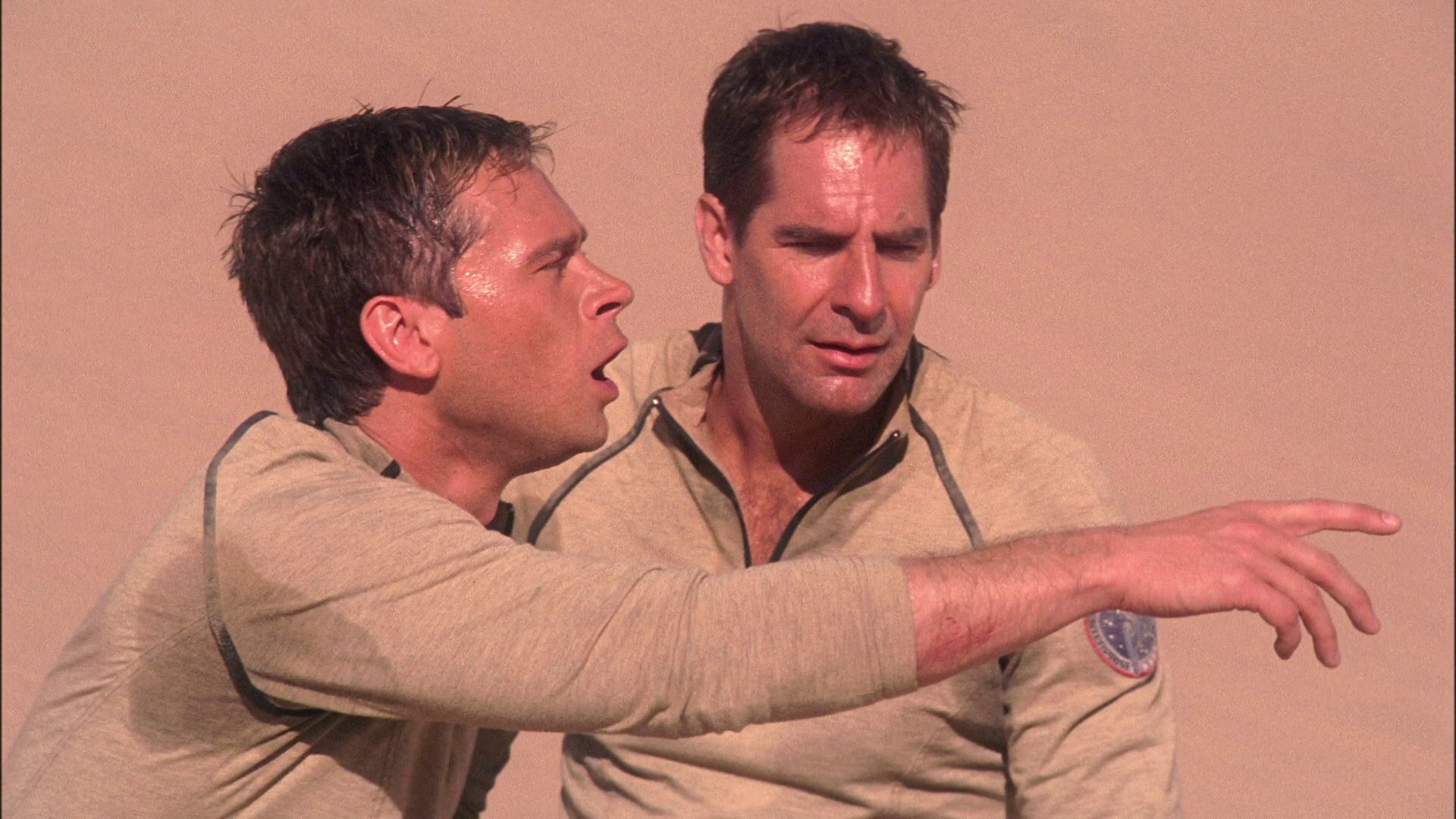extant_StarTrek_ENT_1x24-DesertCrossing_2147.jpg