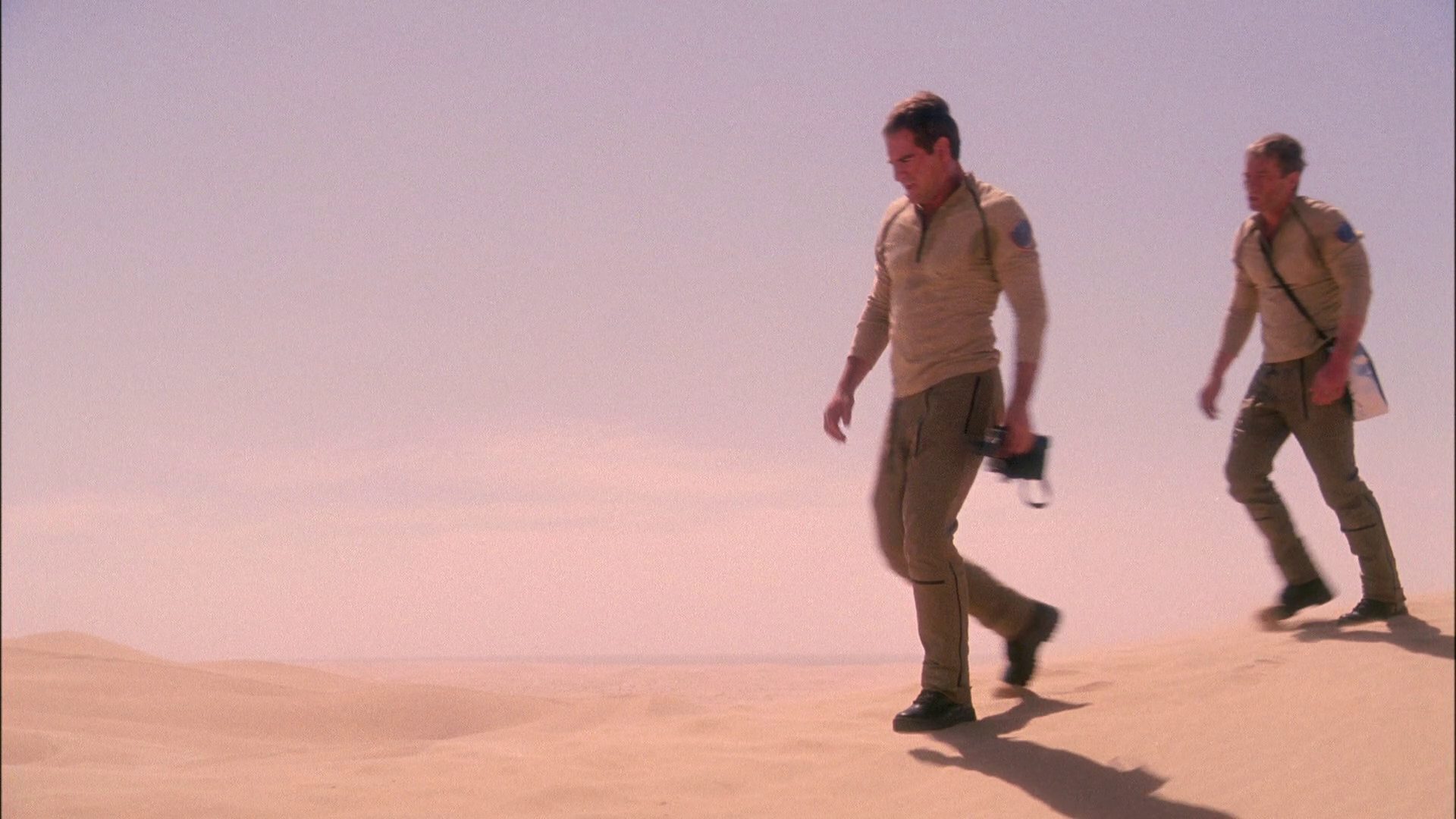 extant_StarTrek_ENT_1x24-DesertCrossing_2332.jpg