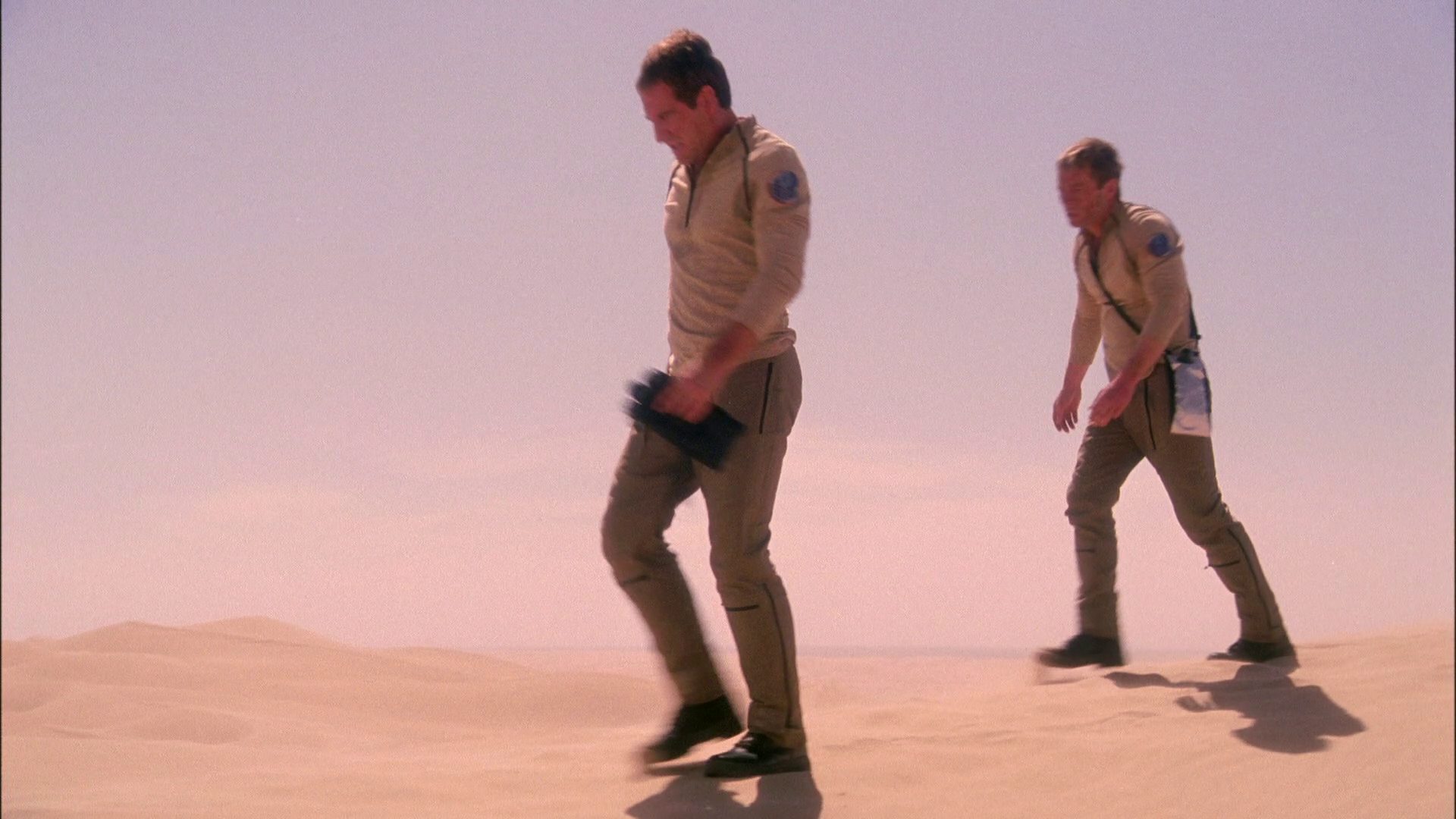 extant_StarTrek_ENT_1x24-DesertCrossing_2334.jpg