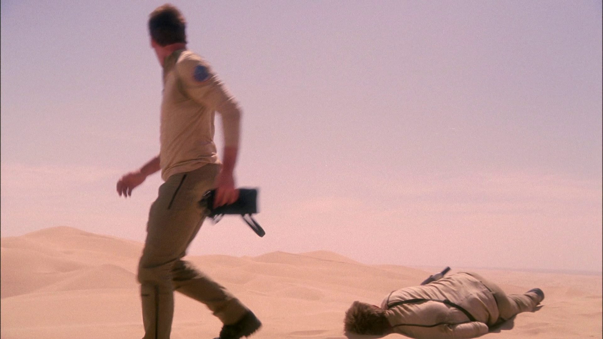 extant_StarTrek_ENT_1x24-DesertCrossing_2337.jpg