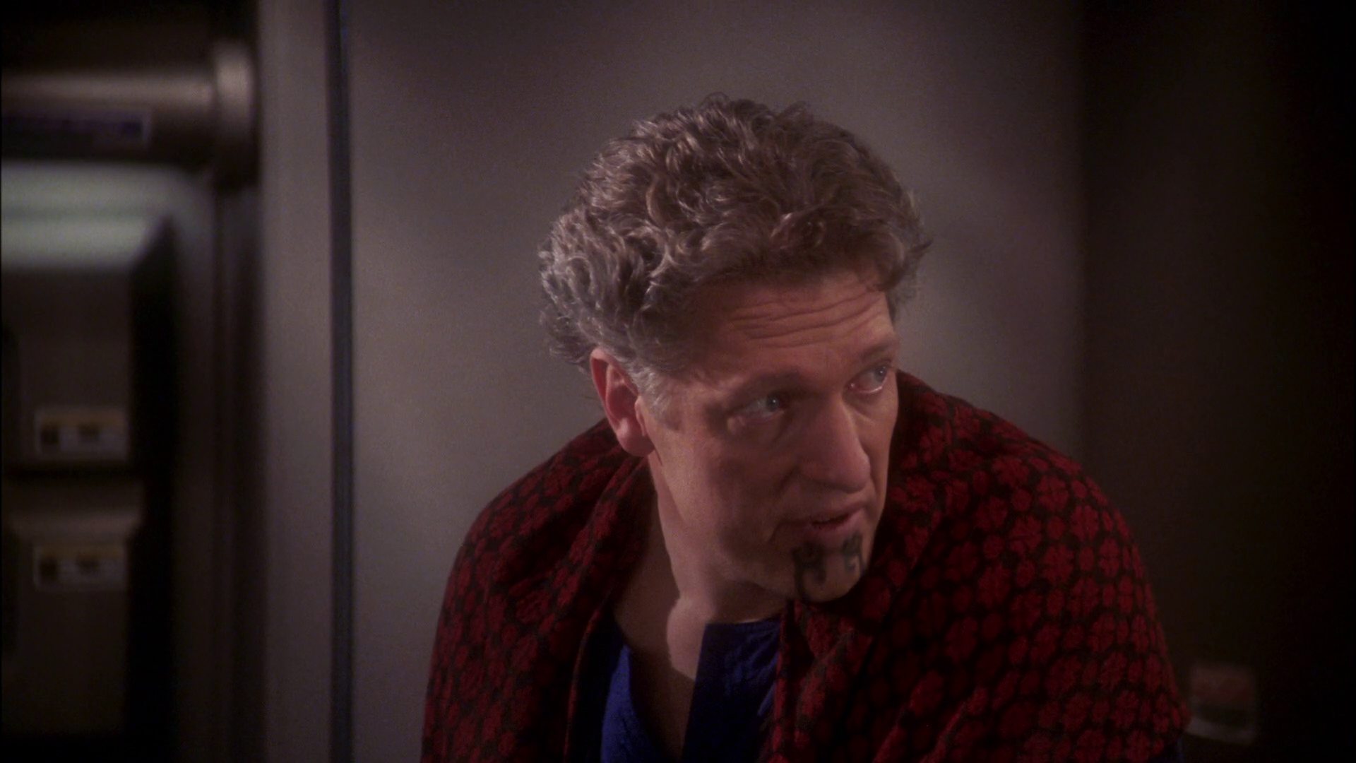 extant_StarTrek_ENT_1x24-DesertCrossing_2603.jpg