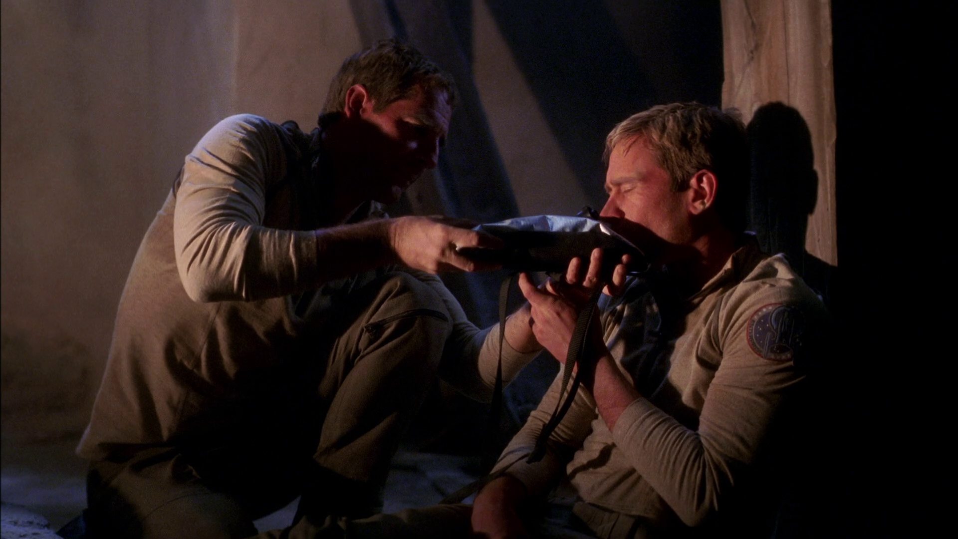 extant_StarTrek_ENT_1x24-DesertCrossing_2911.jpg