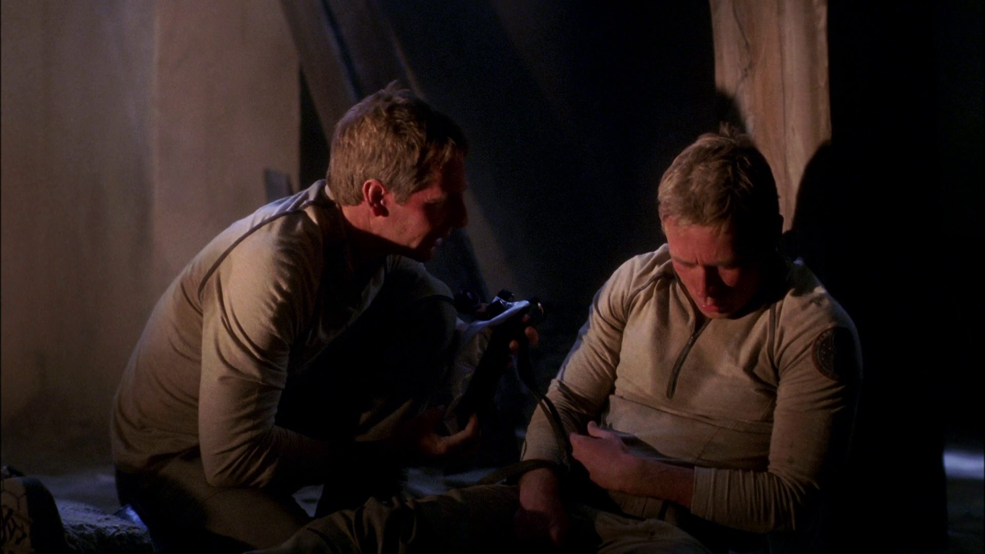 extant_StarTrek_ENT_1x24-DesertCrossing_2922.jpg