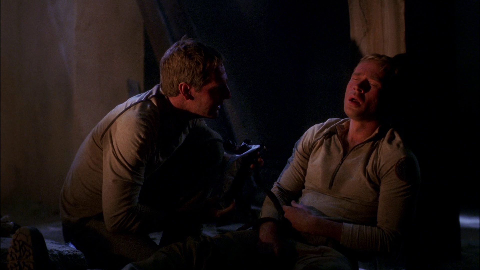 extant_StarTrek_ENT_1x24-DesertCrossing_2924.jpg