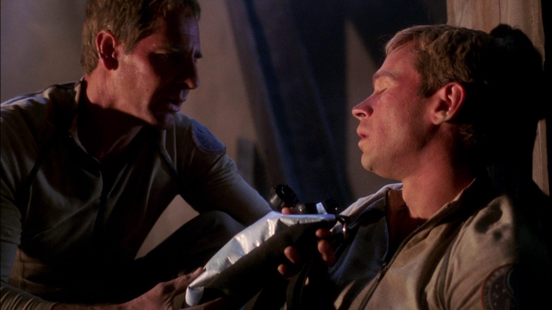 extant_StarTrek_ENT_1x24-DesertCrossing_2965.jpg