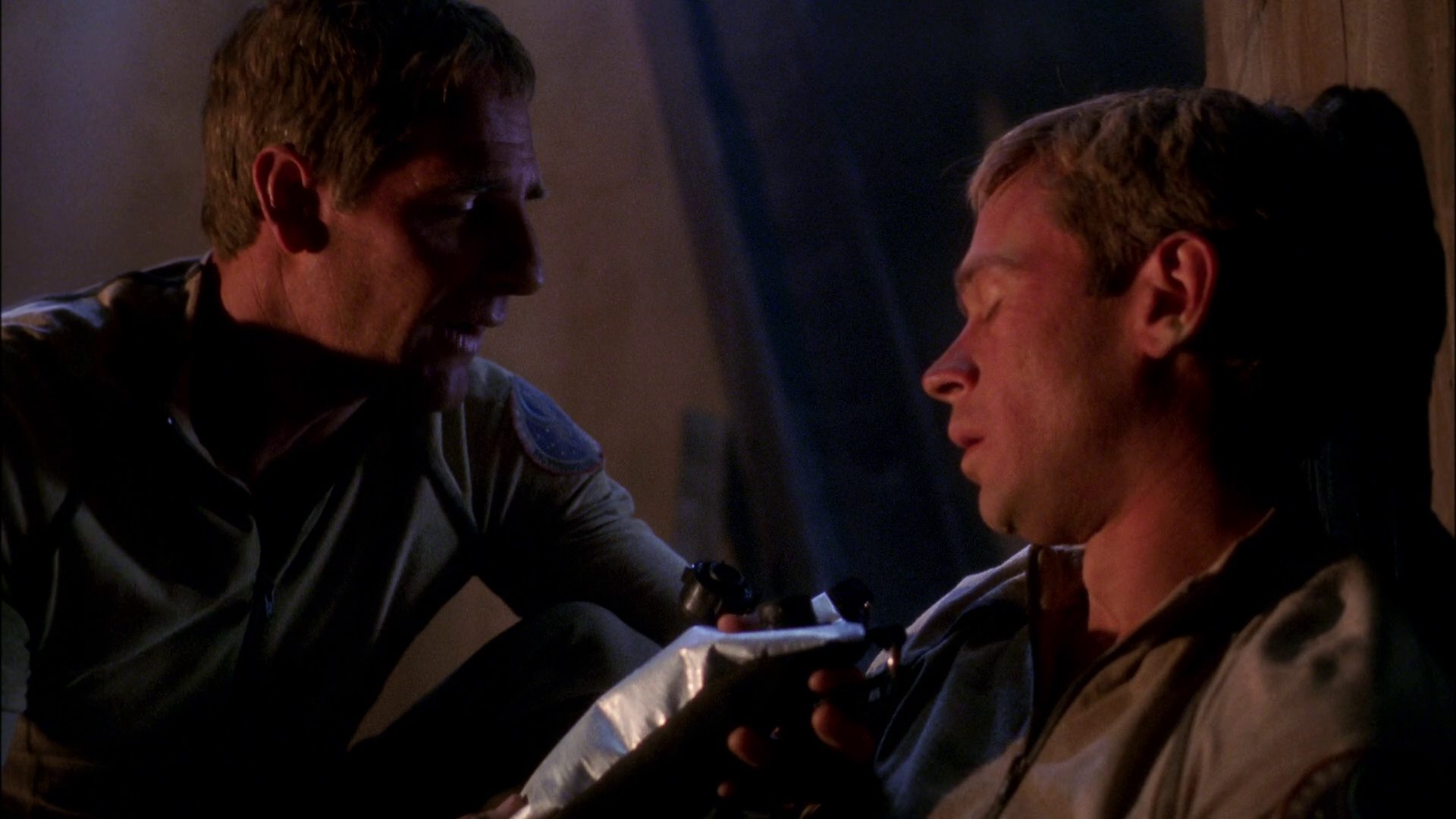 extant_StarTrek_ENT_1x24-DesertCrossing_2967.jpg