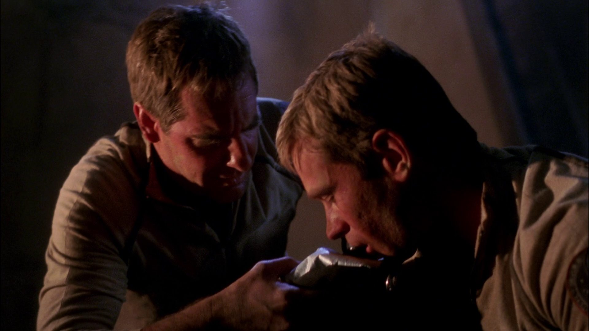 extant_StarTrek_ENT_1x24-DesertCrossing_2982.jpg