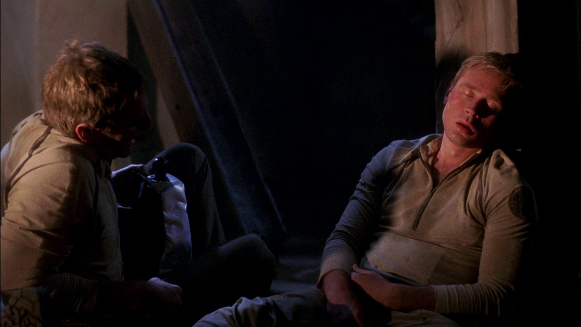 extant_StarTrek_ENT_1x24-DesertCrossing_3014.jpg