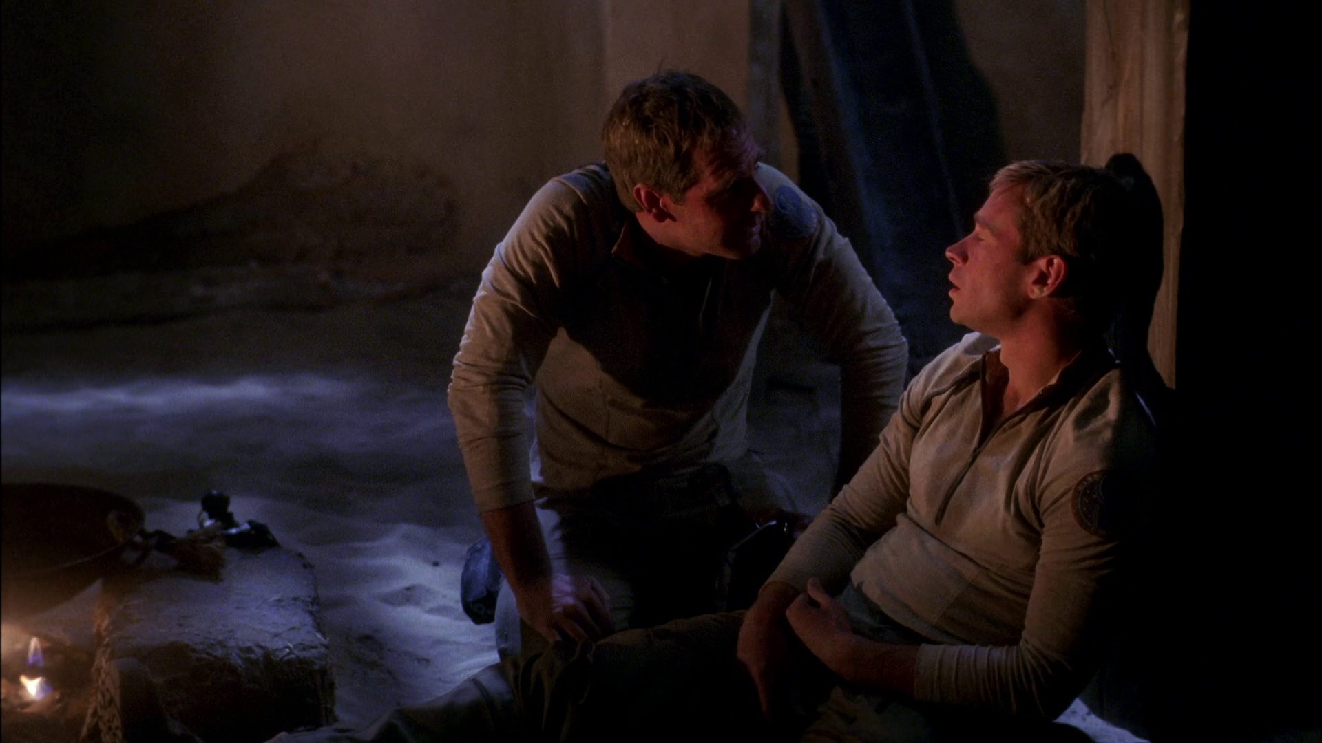 extant_StarTrek_ENT_1x24-DesertCrossing_3151.jpg