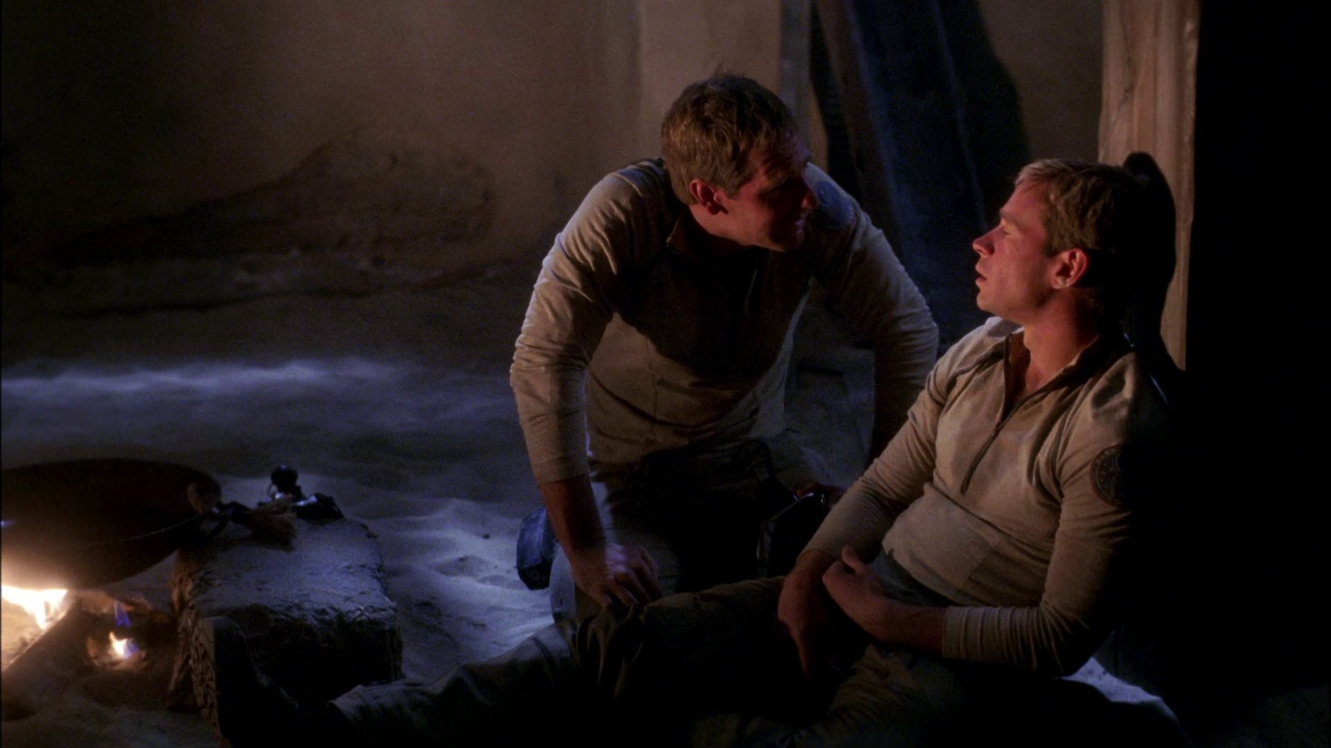extant_StarTrek_ENT_1x24-DesertCrossing_3153.jpg
