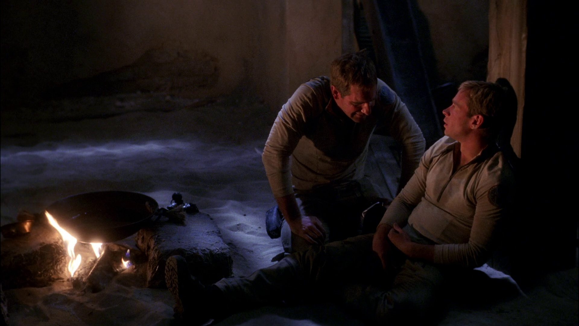 extant_StarTrek_ENT_1x24-DesertCrossing_3162.jpg