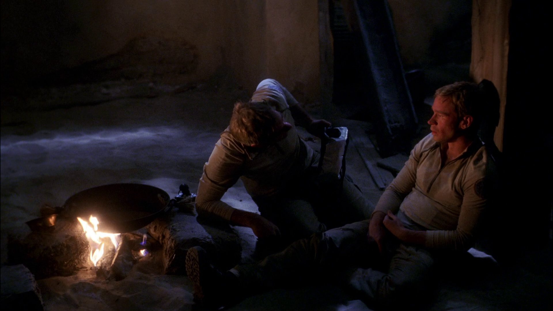 extant_StarTrek_ENT_1x24-DesertCrossing_3168.jpg
