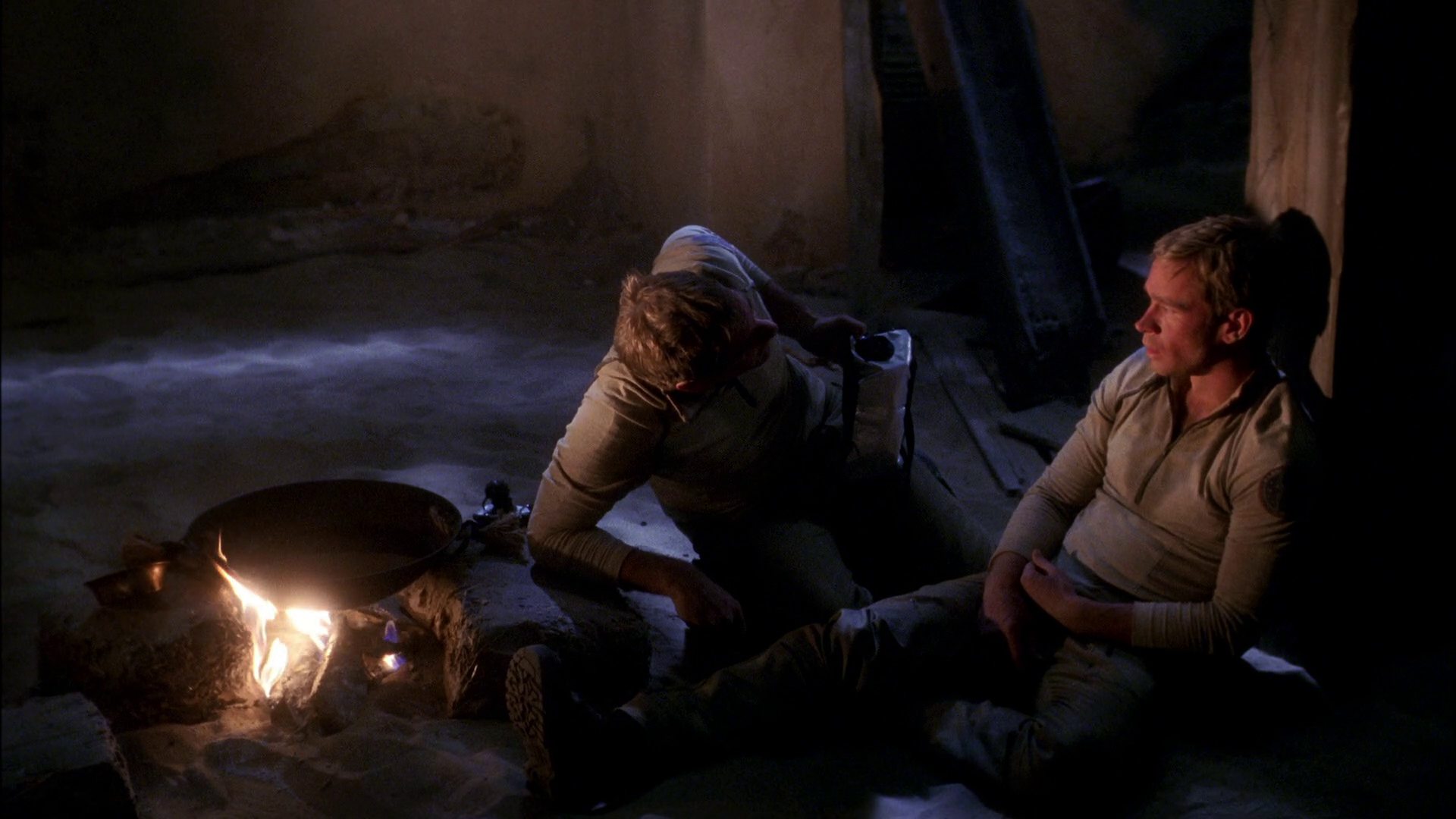 extant_StarTrek_ENT_1x24-DesertCrossing_3169.jpg