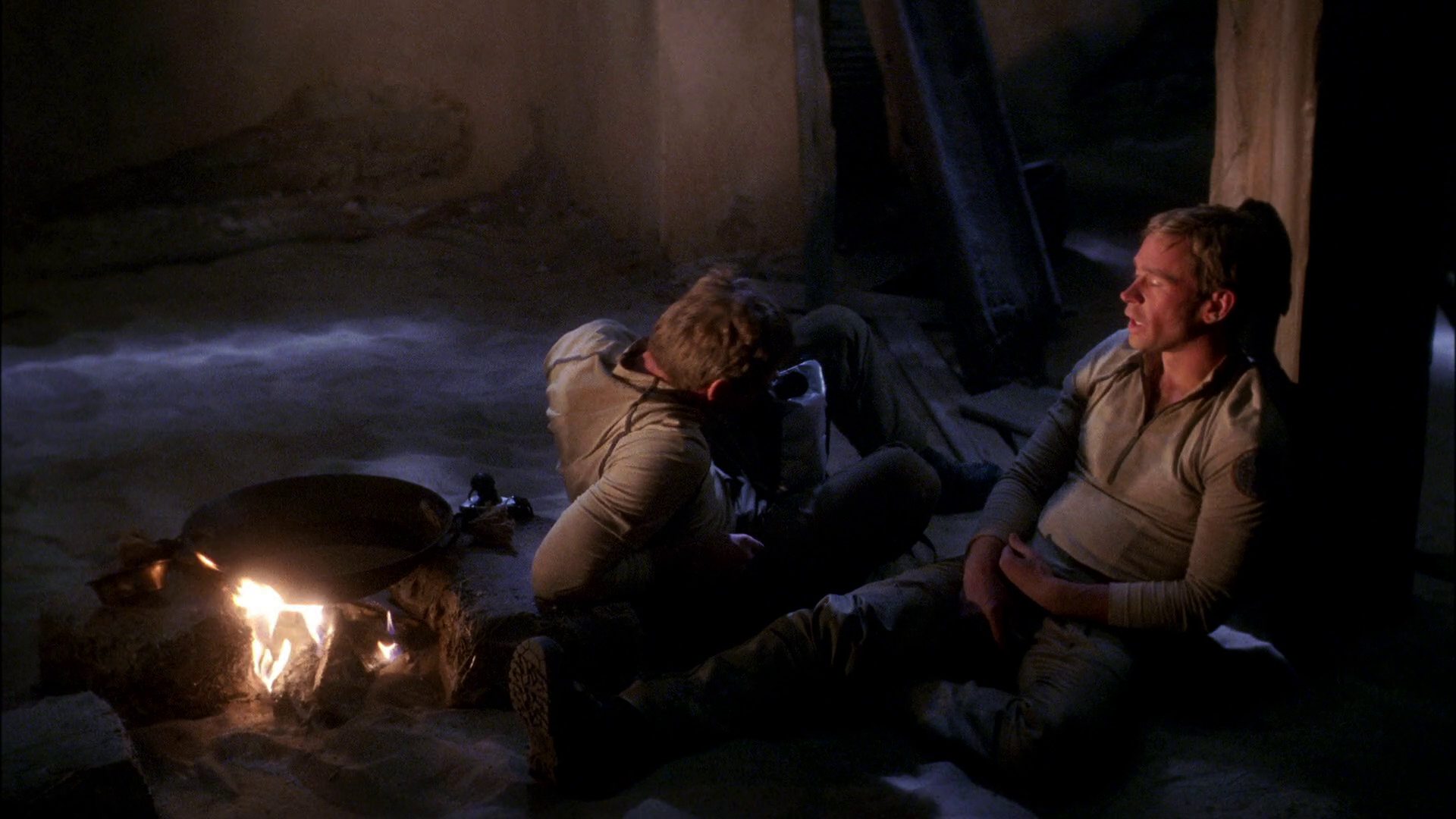 extant_StarTrek_ENT_1x24-DesertCrossing_3174.jpg