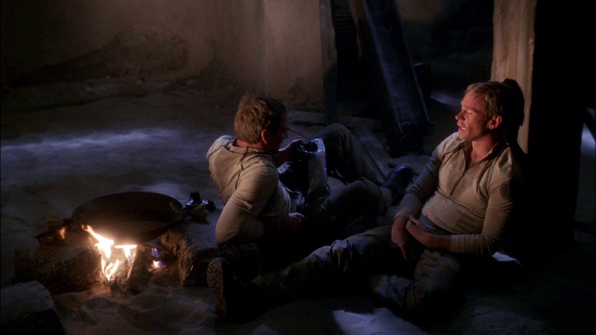 extant_StarTrek_ENT_1x24-DesertCrossing_3175.jpg