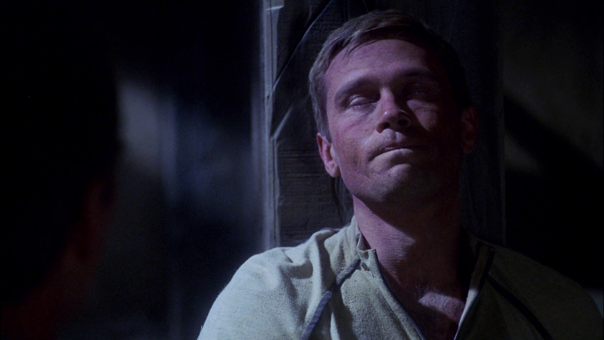 extant_StarTrek_ENT_1x24-DesertCrossing_3274.jpg
