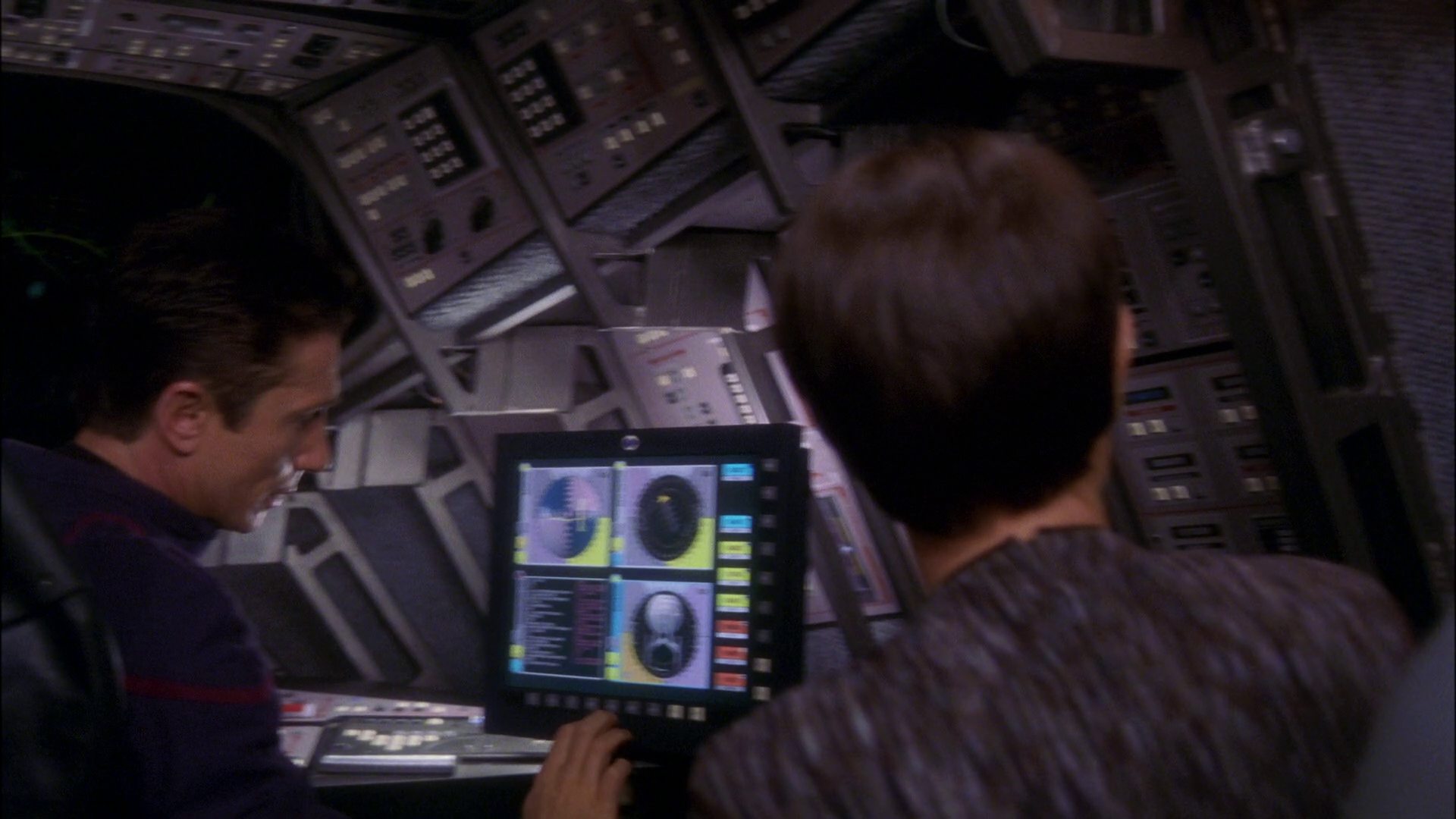 extant_StarTrek_ENT_1x24-DesertCrossing_3516.jpg